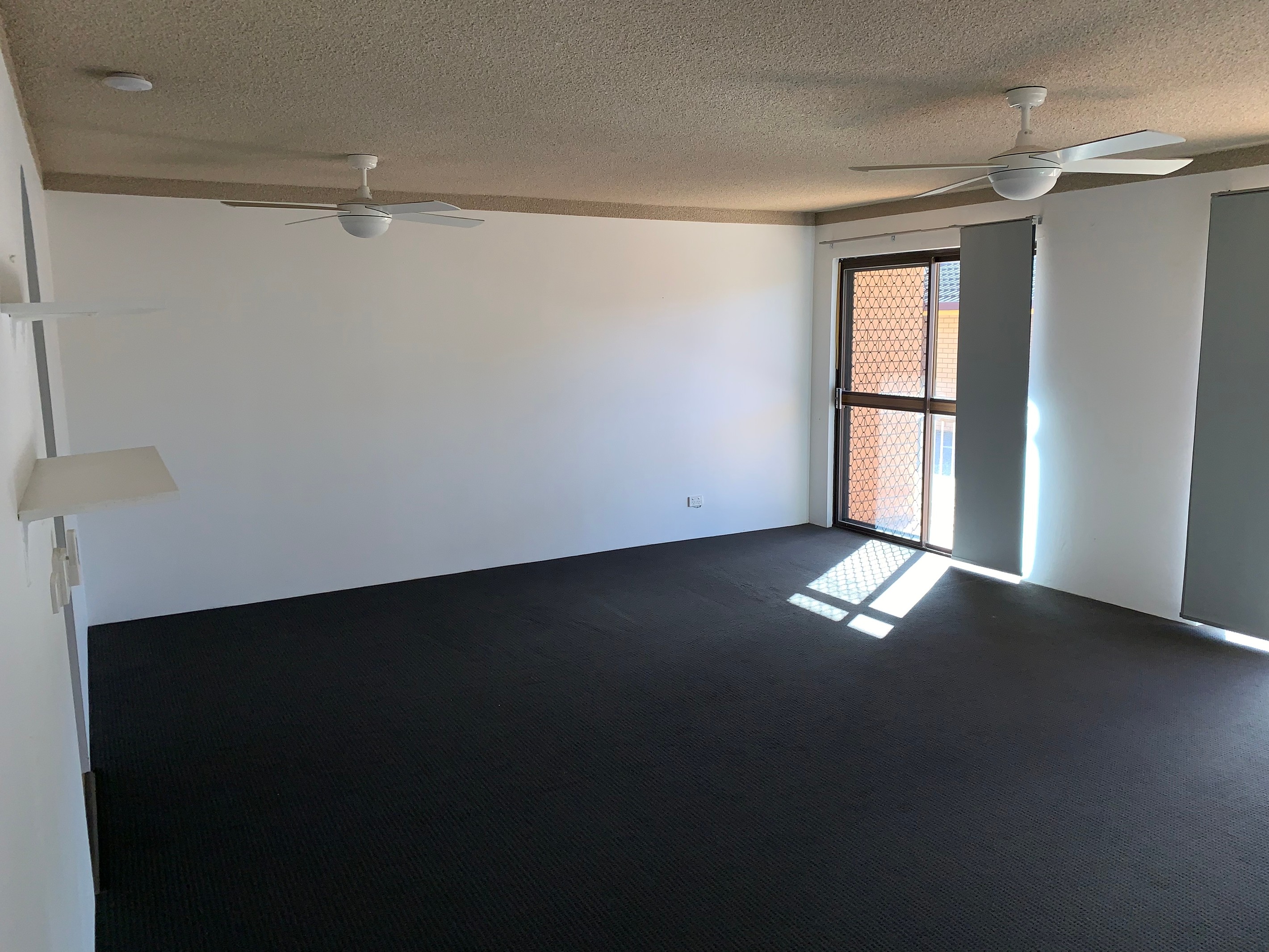 2/14 Christina Court, Mermaid Waters, QLD 4218