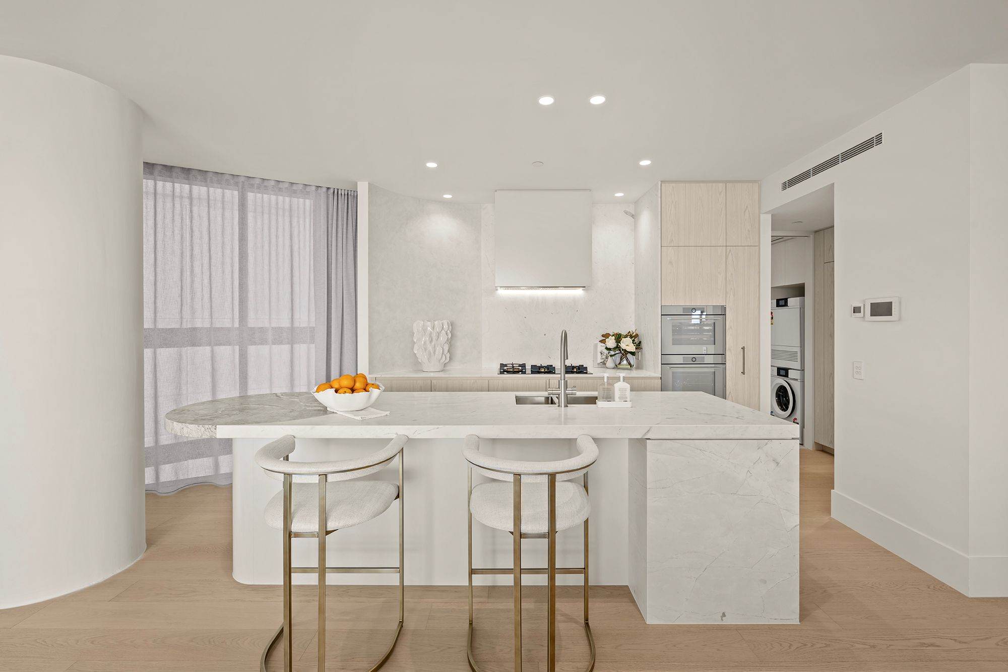 2404/7 Northcliffe Terrace — photo 10 of 30