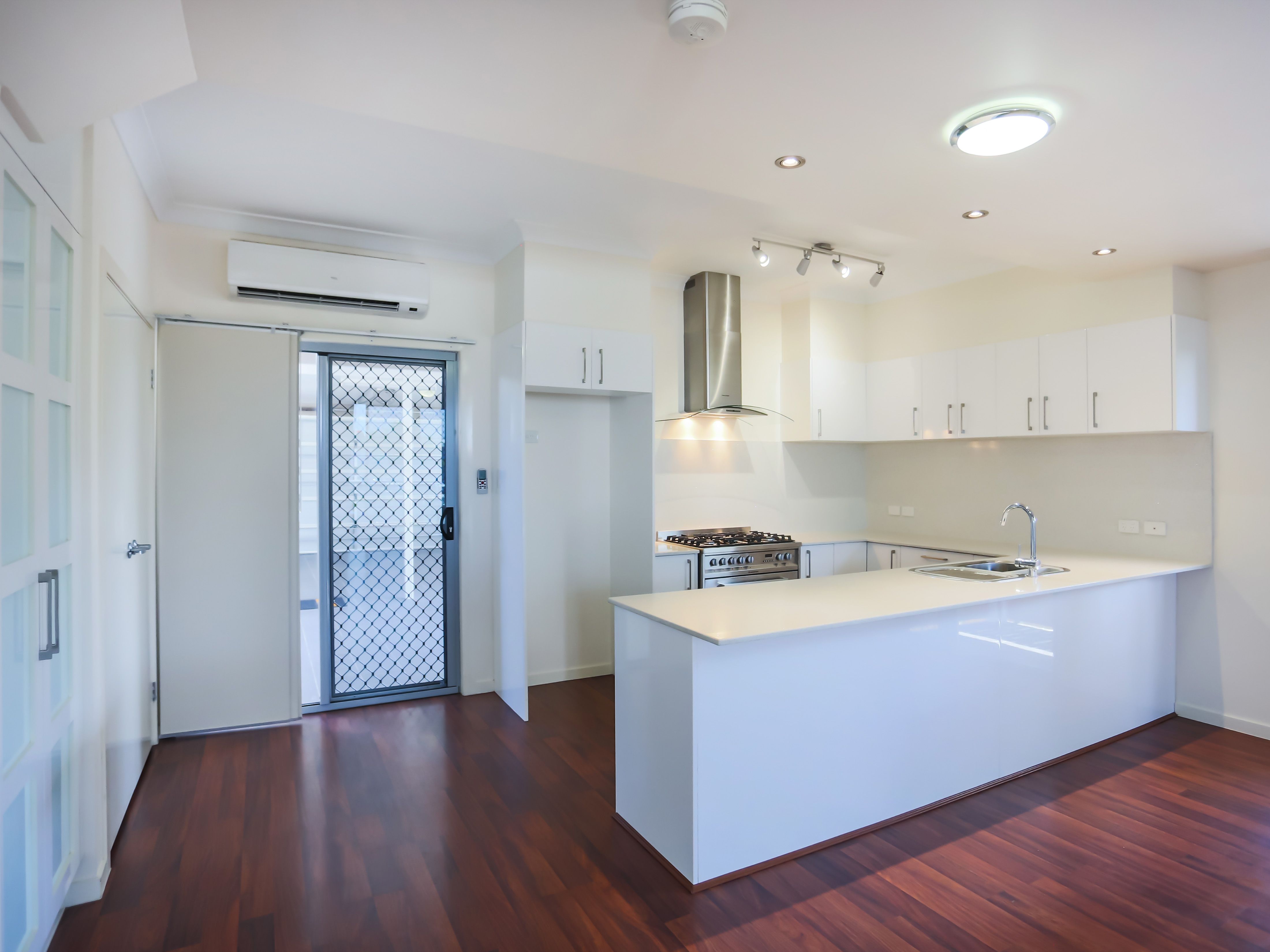9/5 Daniells Street, Carina, QLD 4152