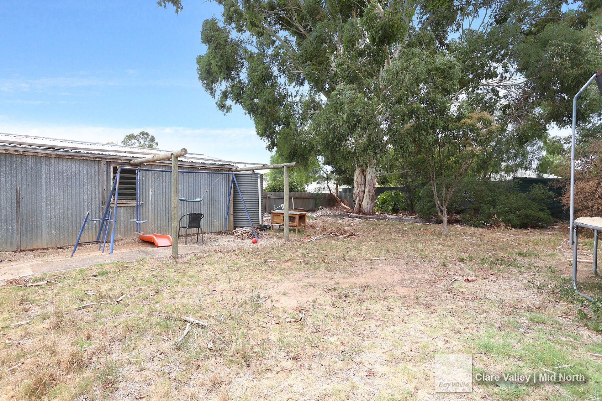 8 Murray Street, Riverton, SA 5412