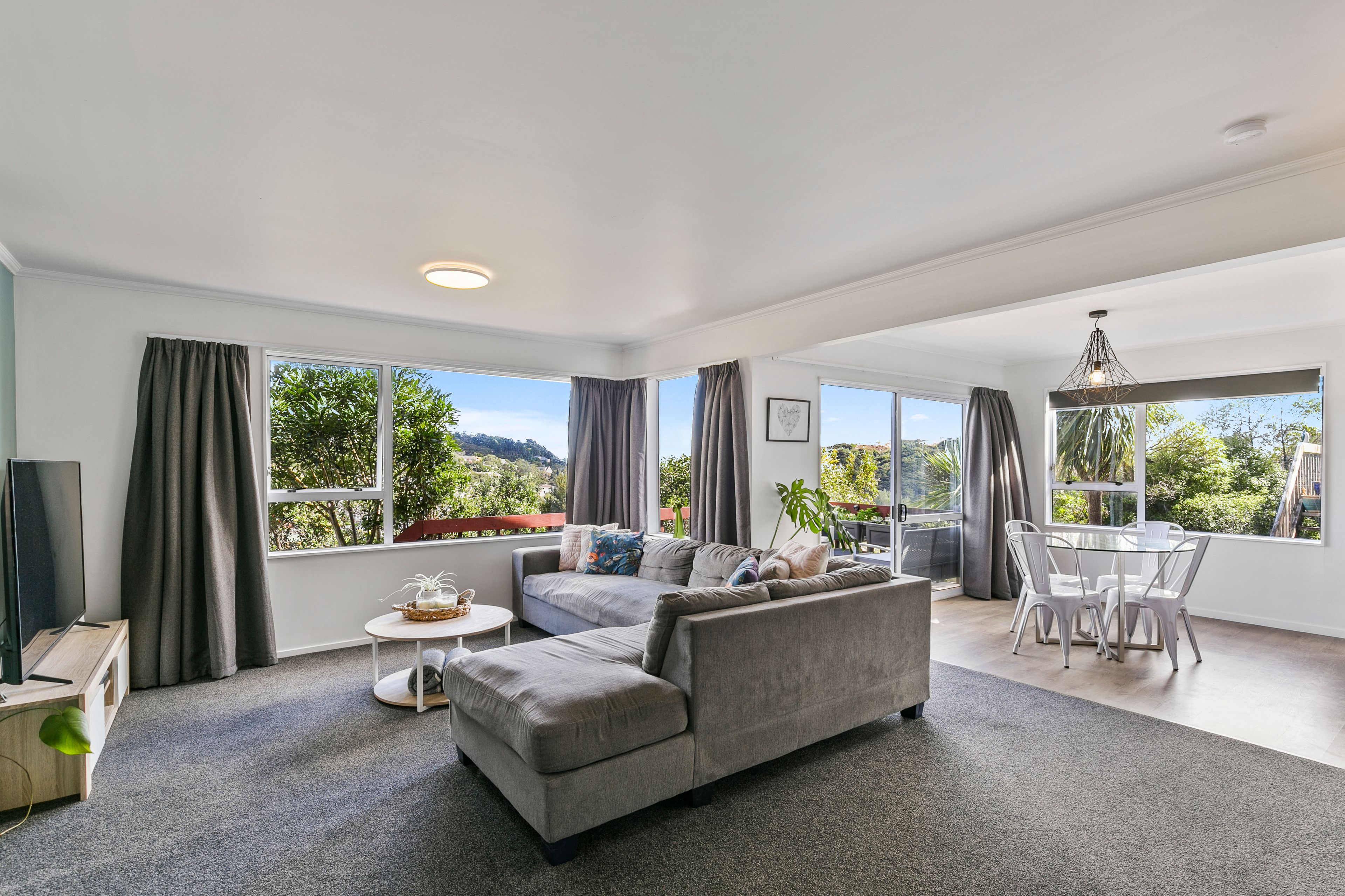 5/2 The Top Gallant, Whitby, Porirua City