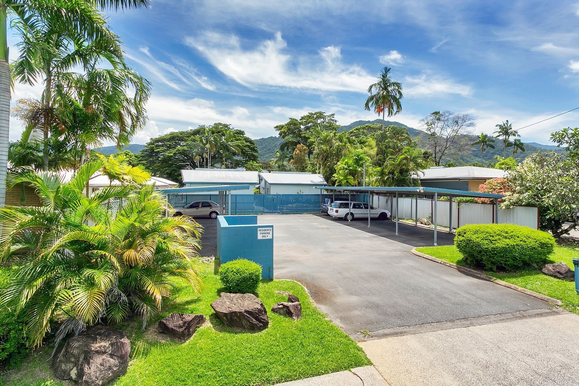 485 McCoombe Street, Mooroobool QLD 4870