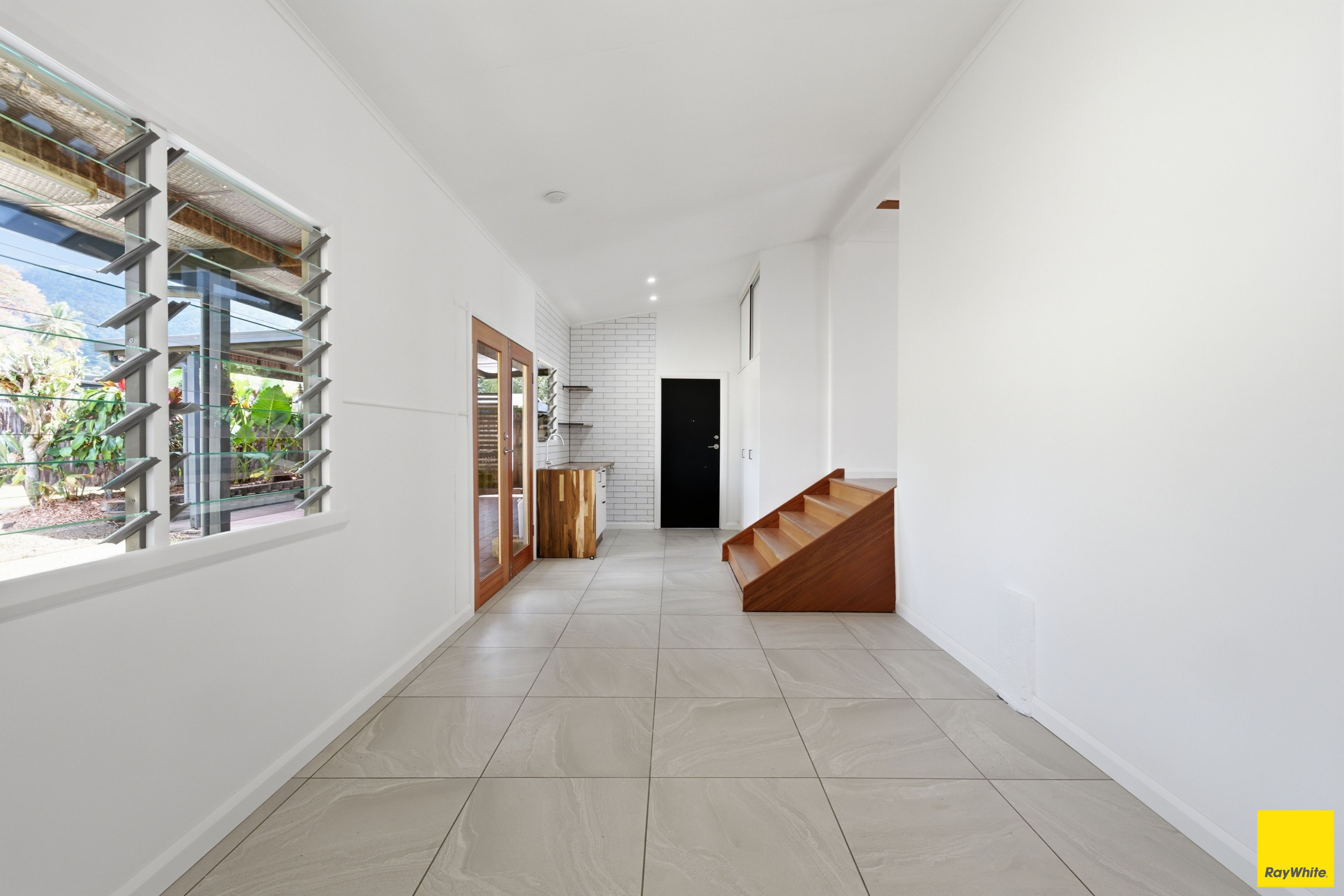 3 Watson Street — photo 11 of 24