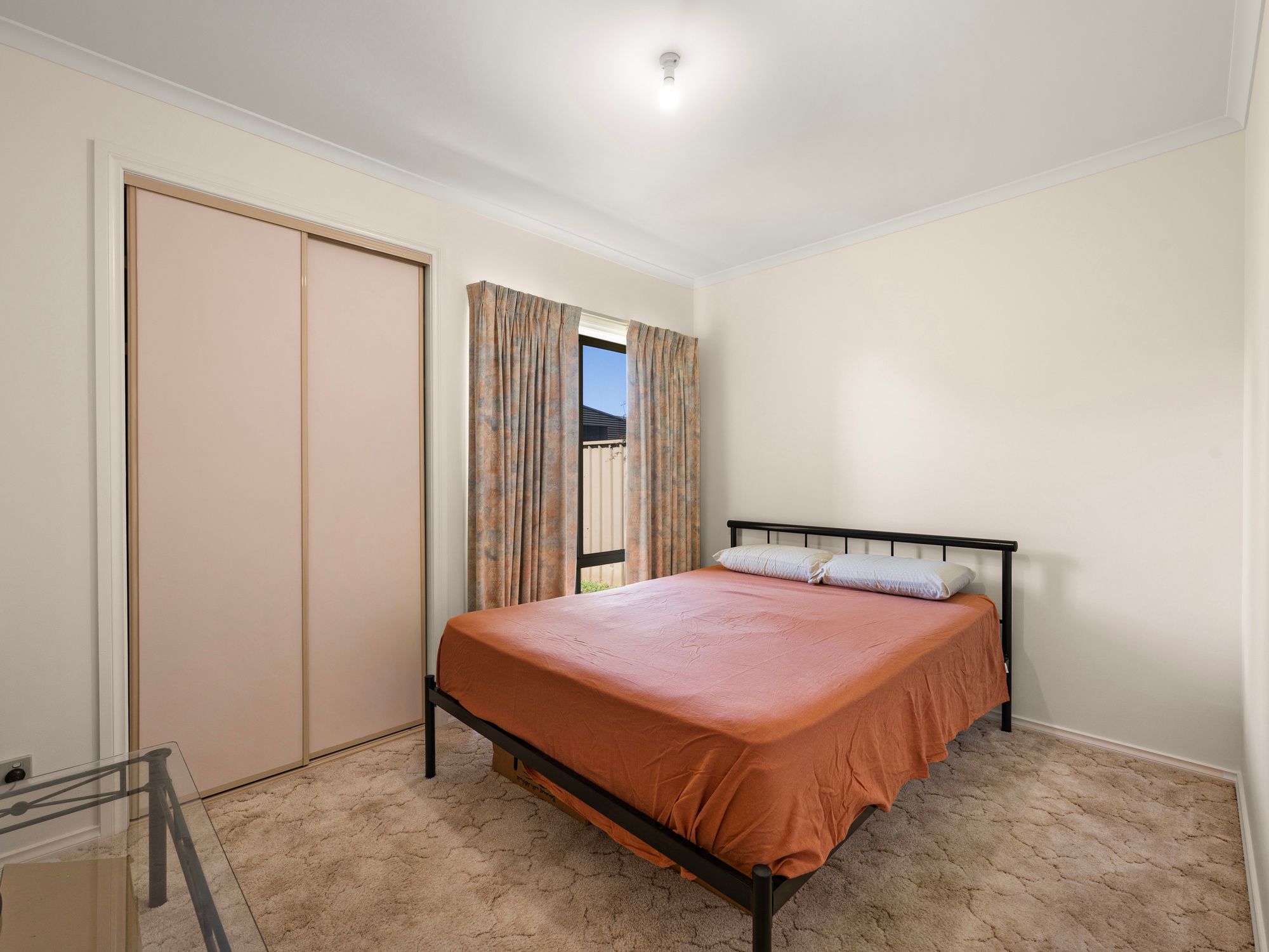 4 Exton Crescent — photo 12 of 15