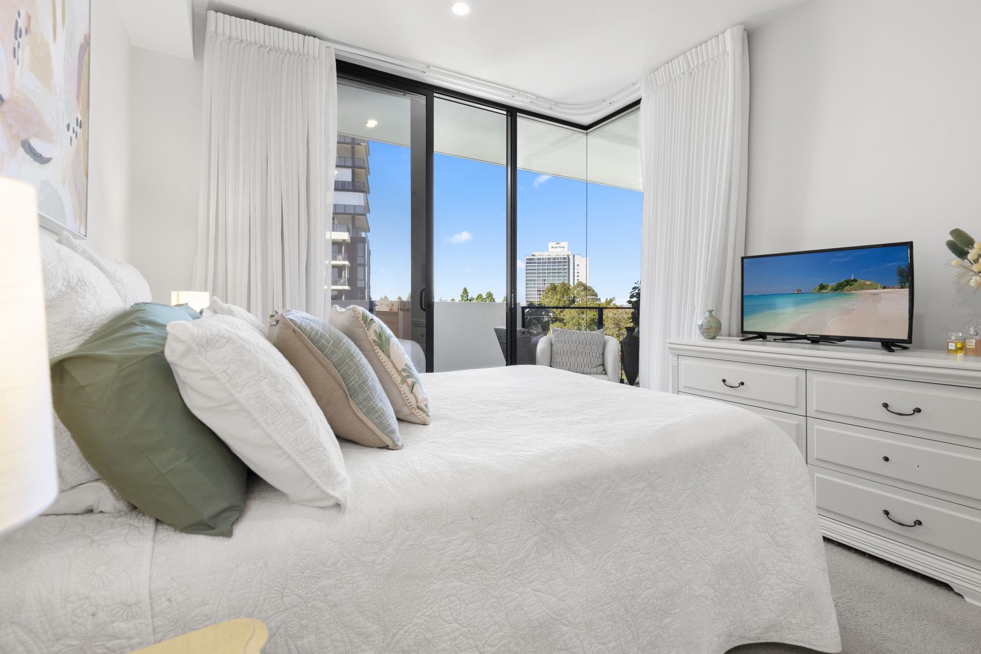 21 Ross Street, Benowa QLD 4217