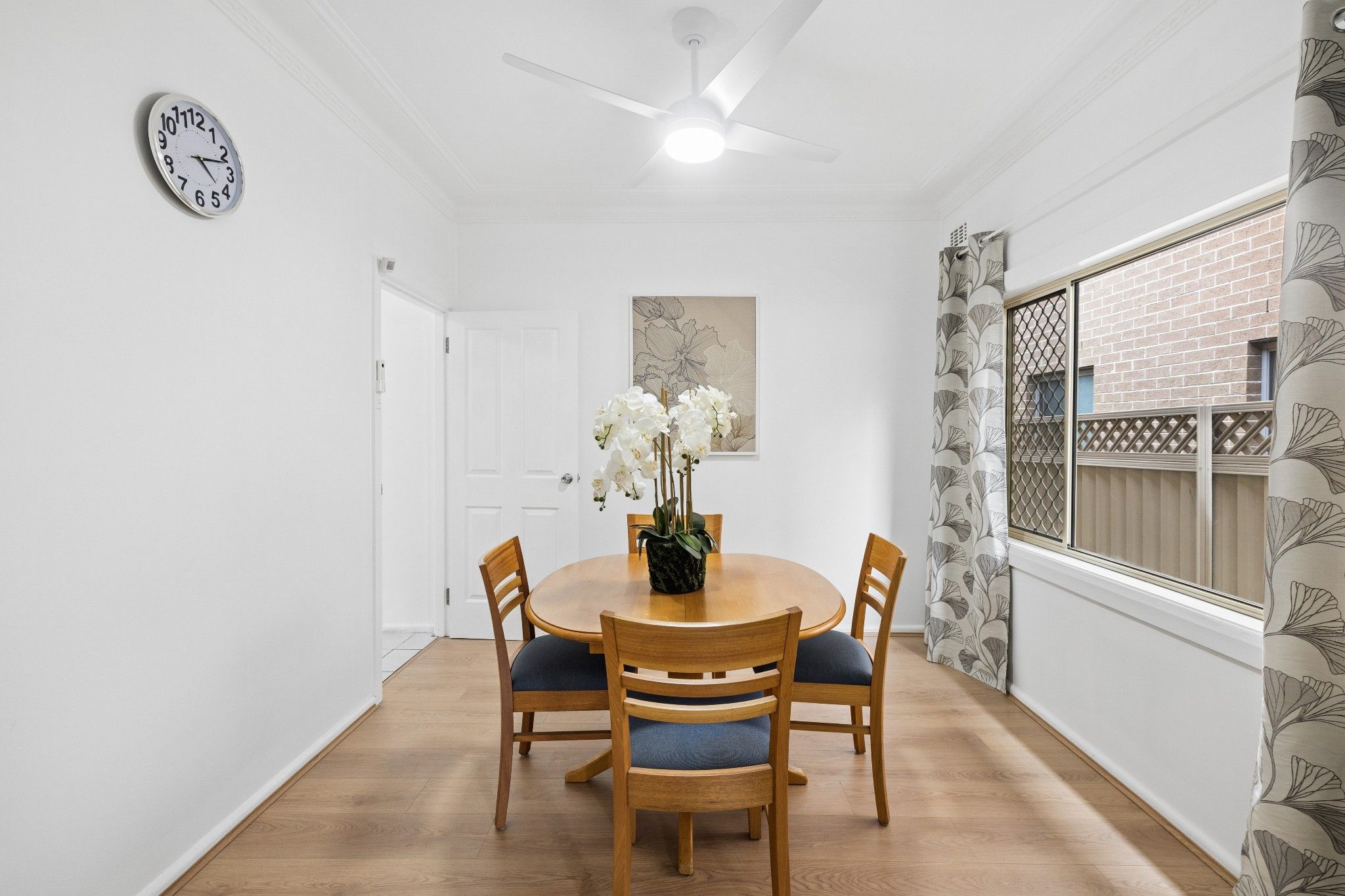 204 Auburn Road — photo 4 of 8