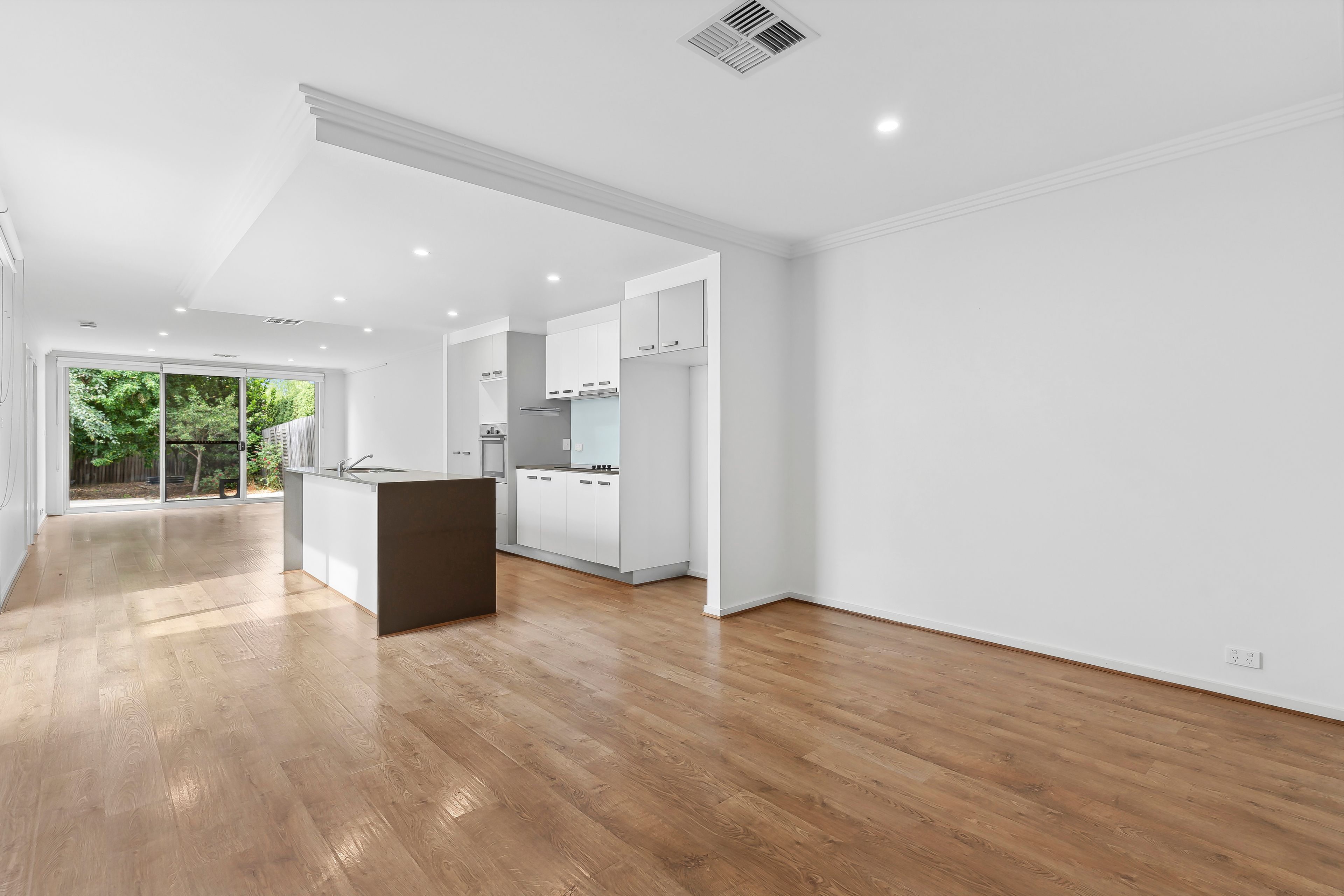 4/31 Tallara Parkway — photo from Ray White Canberra