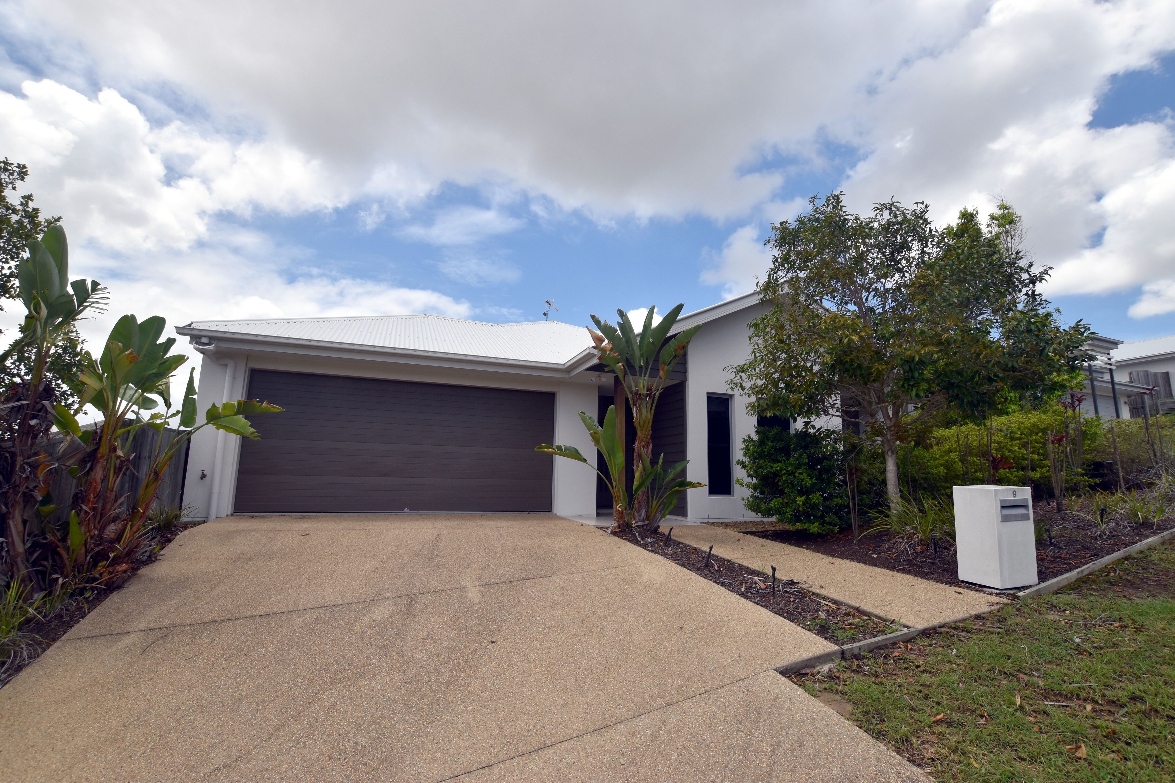 9 Namadgi Terrace, New Auckland, QLD 4680