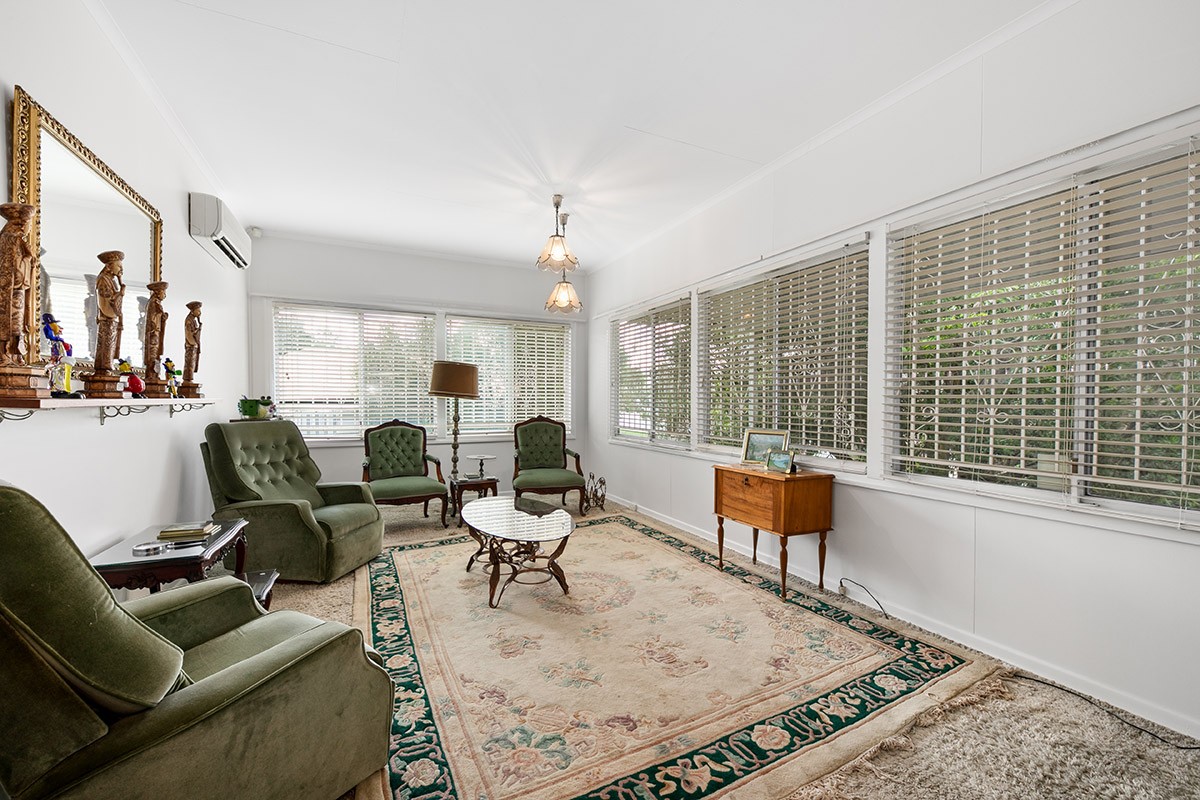 44 Thomas Street, Sherwood, QLD 4075