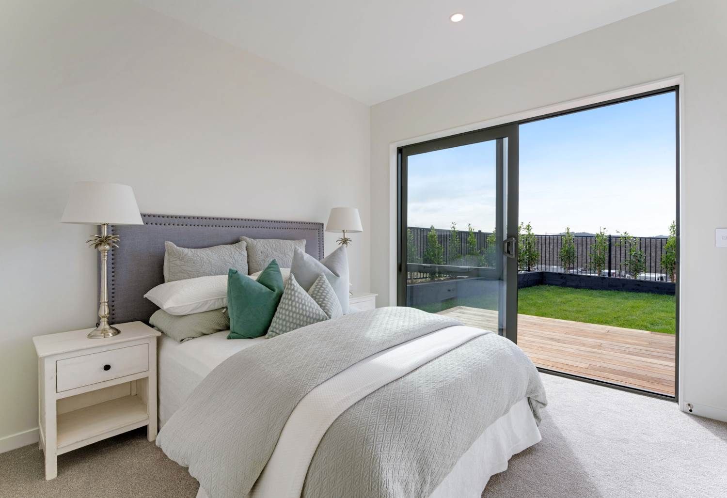 8 Lambert Road, Milldale, Auckland