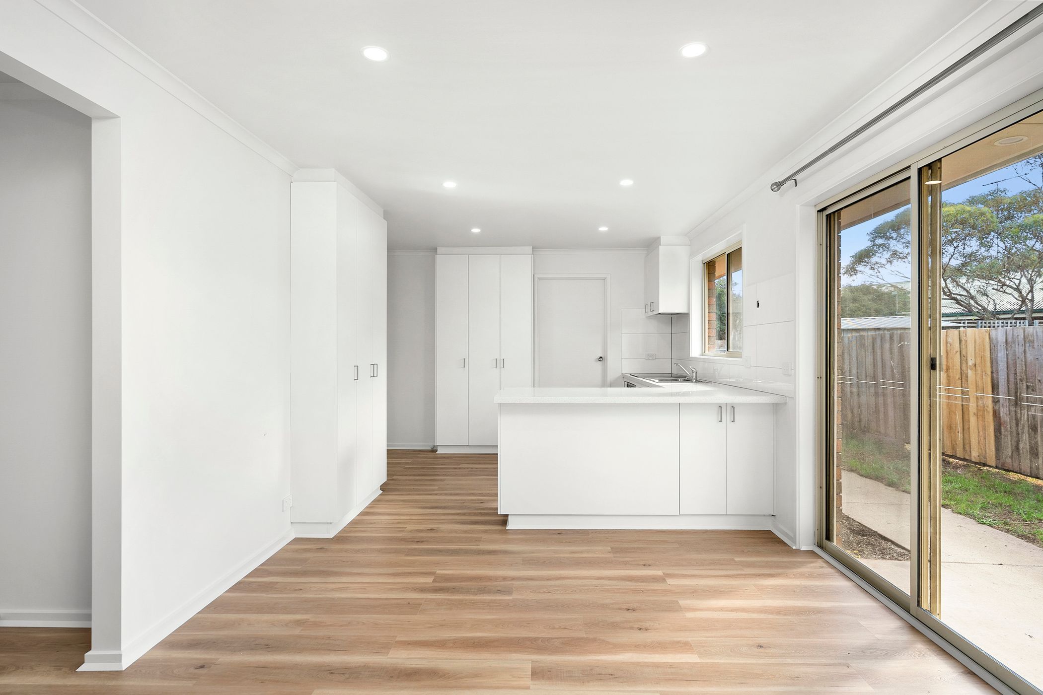 2/80 Forest Road South, Lara, VIC 3212