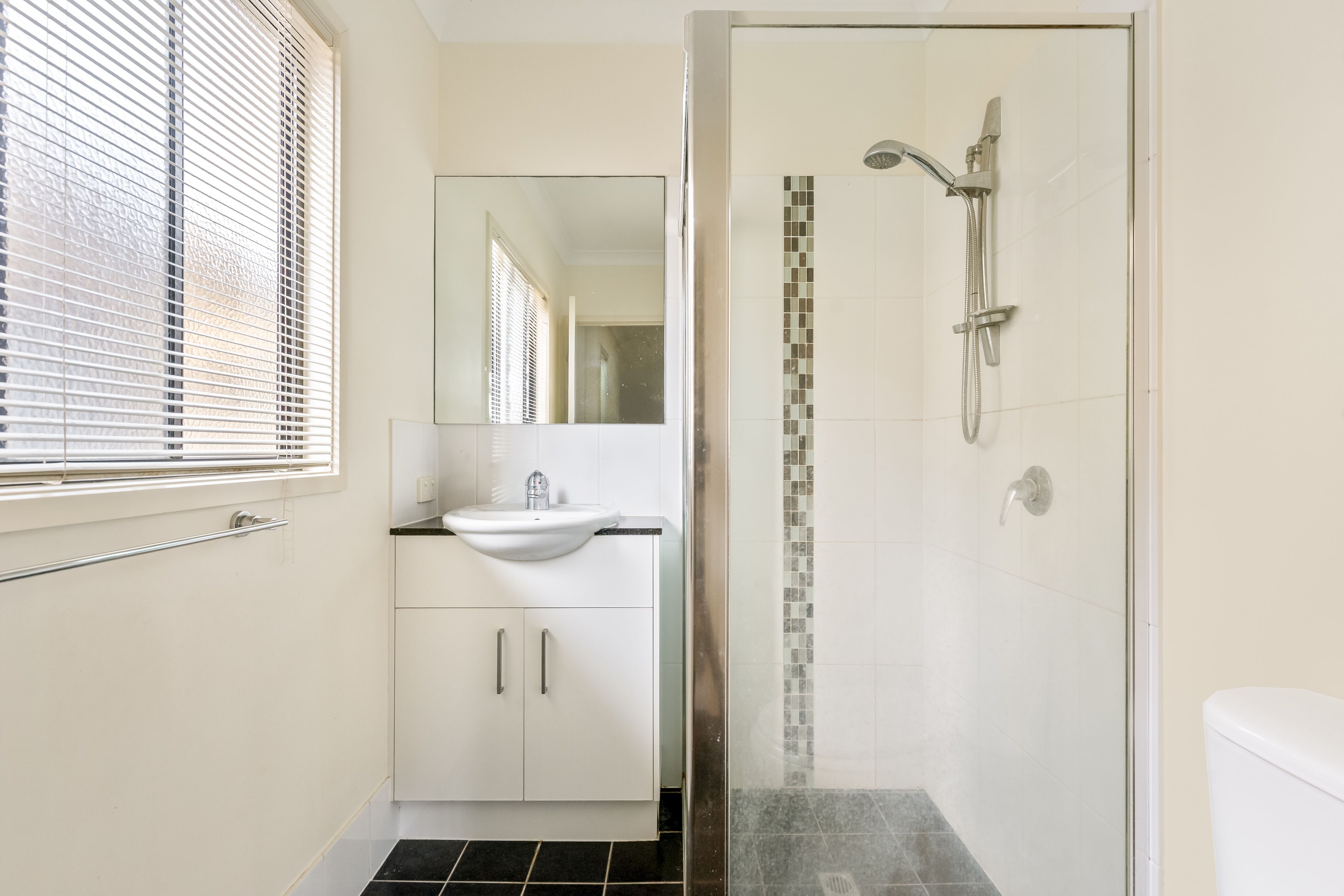 6/48 Glenalva Terrace — photo 10 of 17