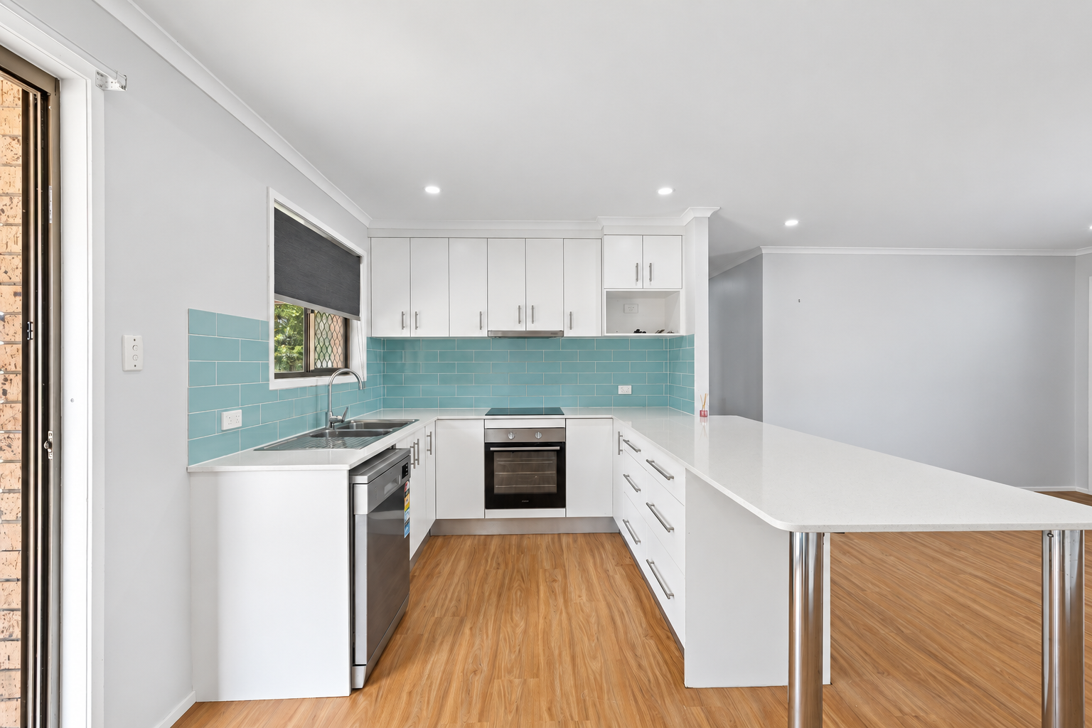 17 Feldspar Street — photo 5 of 16