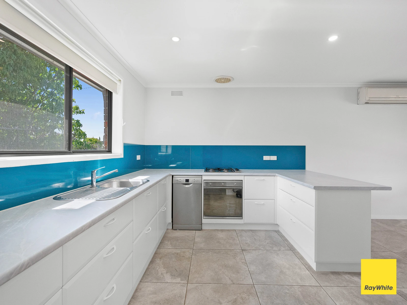 2/3 Violet Street, Bendigo, VIC 3550