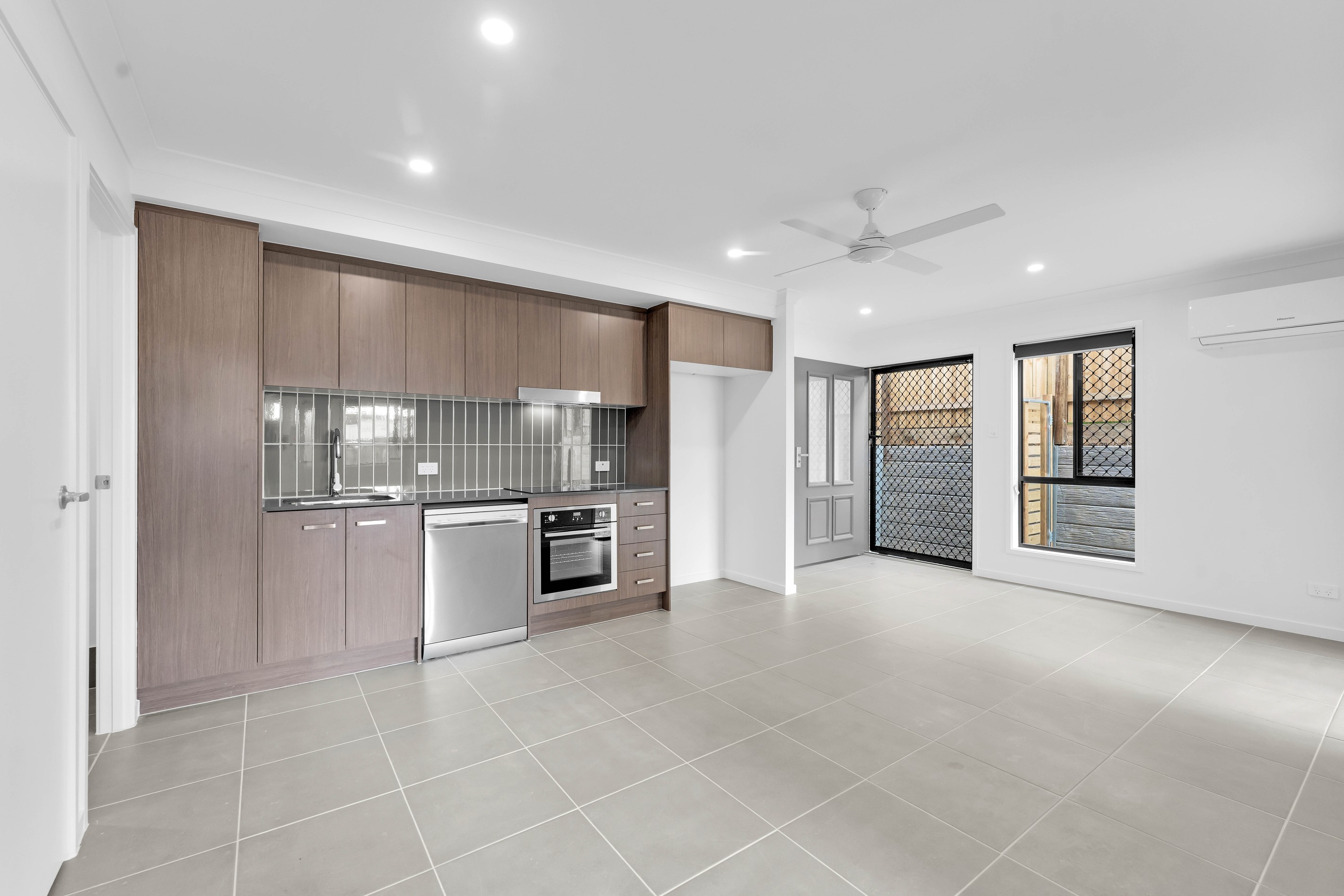 75B Tahoe Street, Logan Reserve, QLD 4133