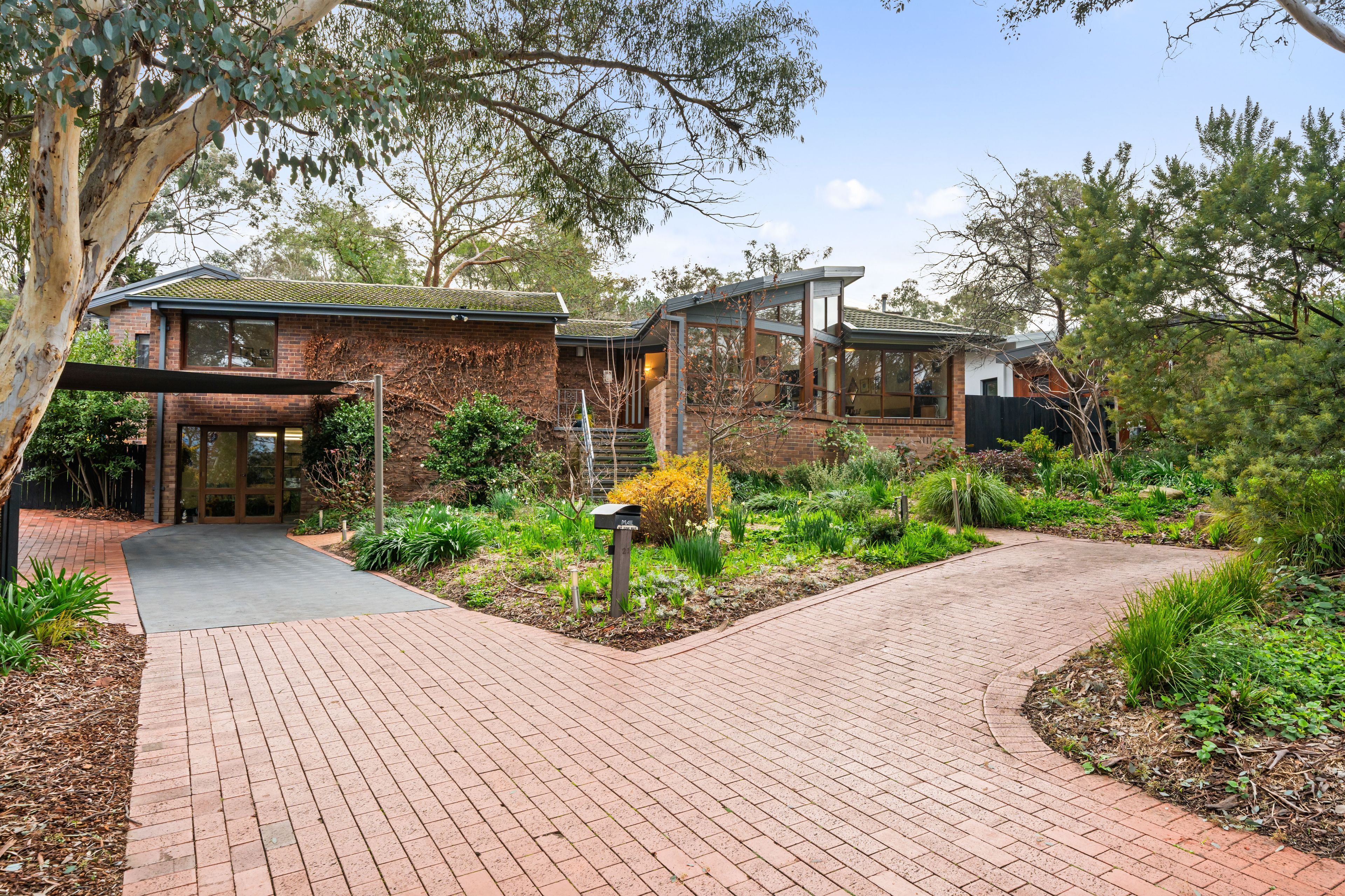 21 Blackbutt Street — photo 3 of 28