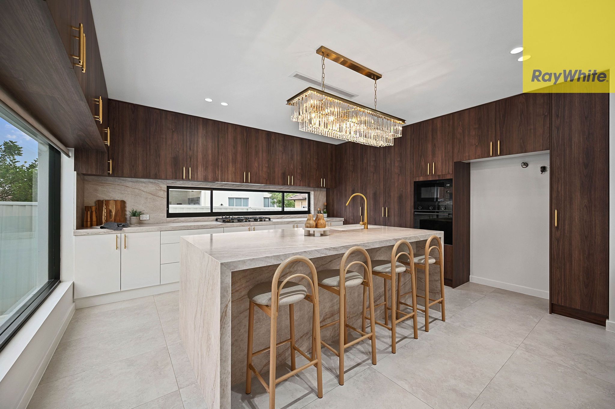 11 Thorn Street — photo 6 of 22