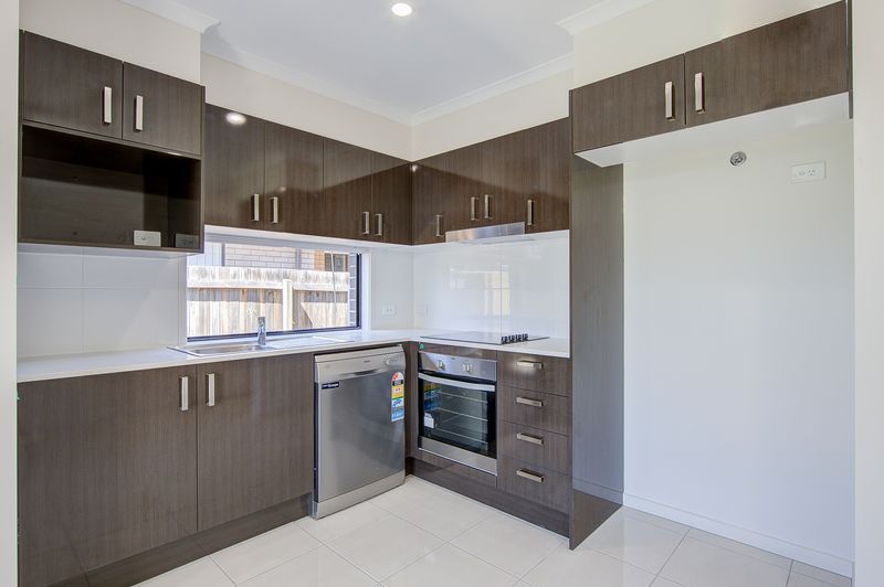 1/19 Br Ted Magee Drive, Collingwood Park, QLD 4301