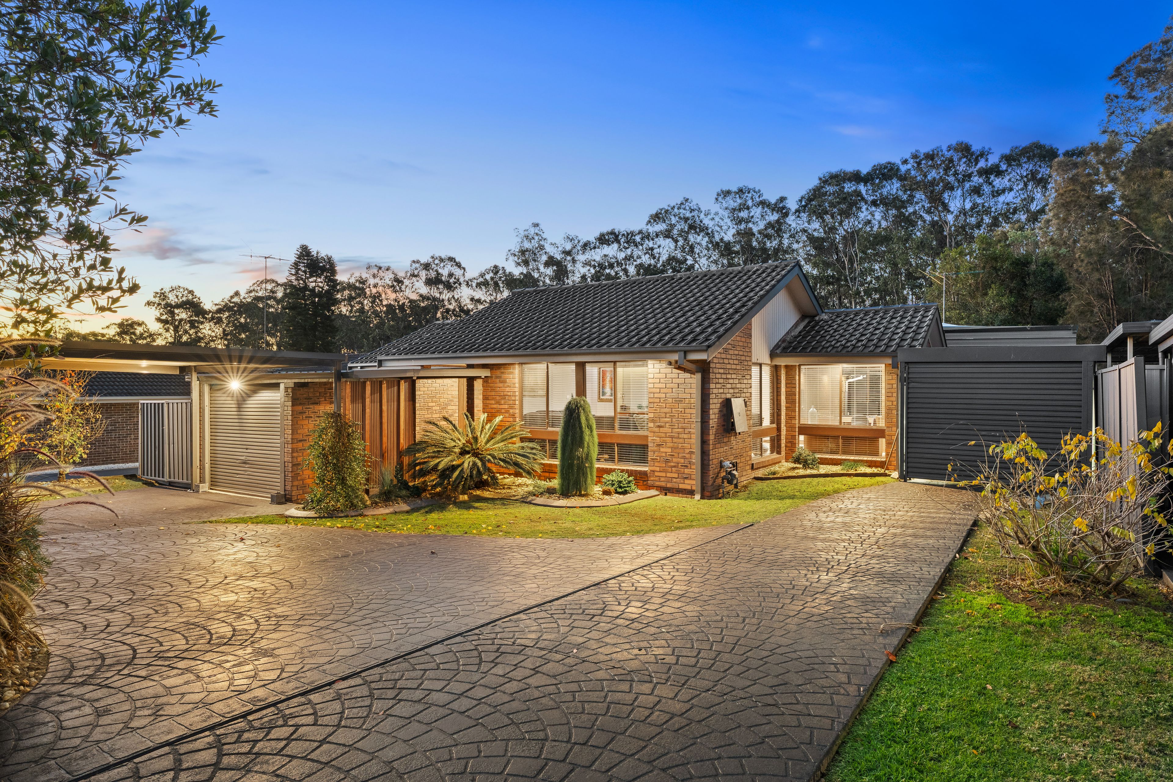 27 Summerfield Circuit — photo from Ray White Glenmore Park