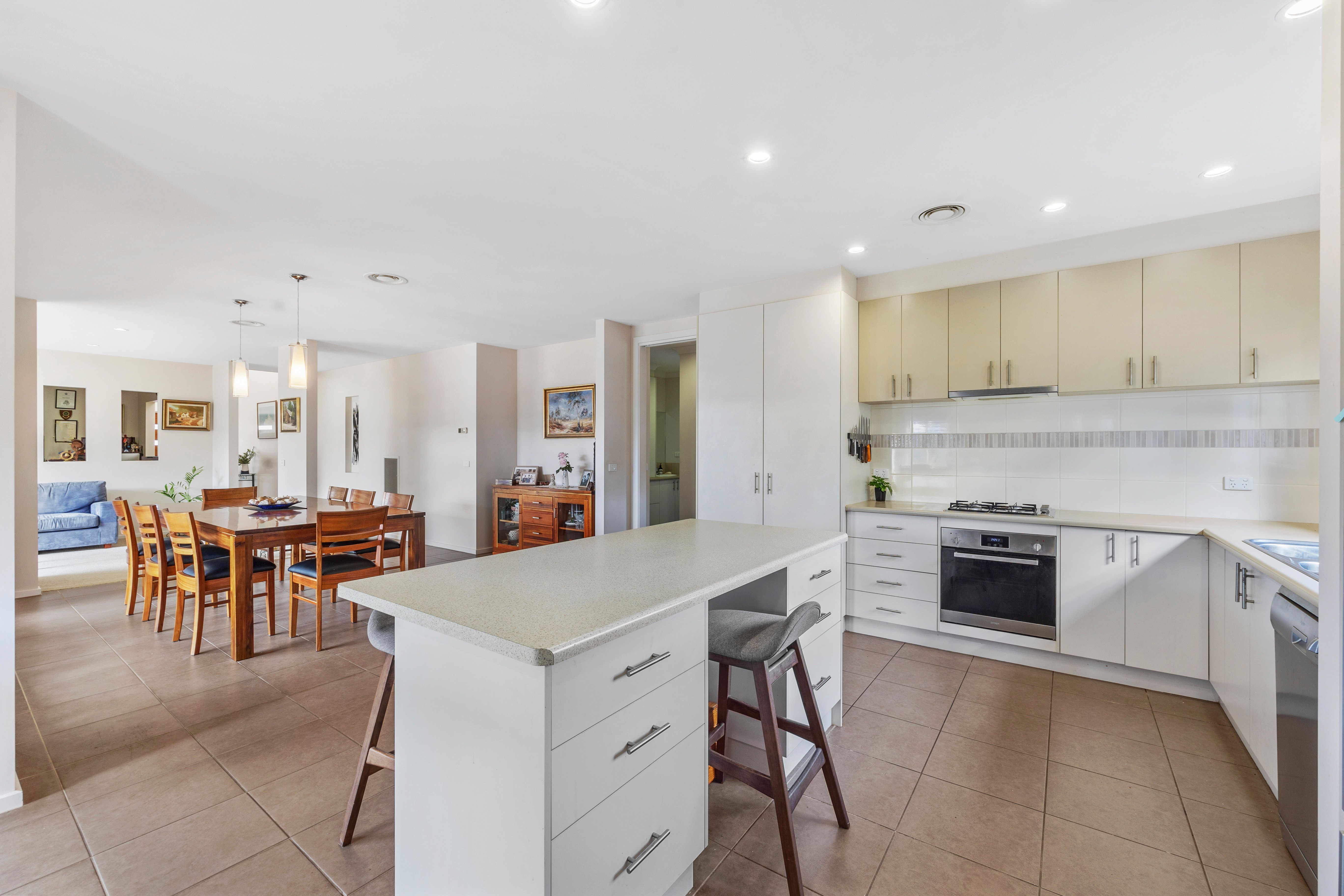 27 Surrey Place, Inverloch, VIC 3996 Sold House Ray White Inverloch