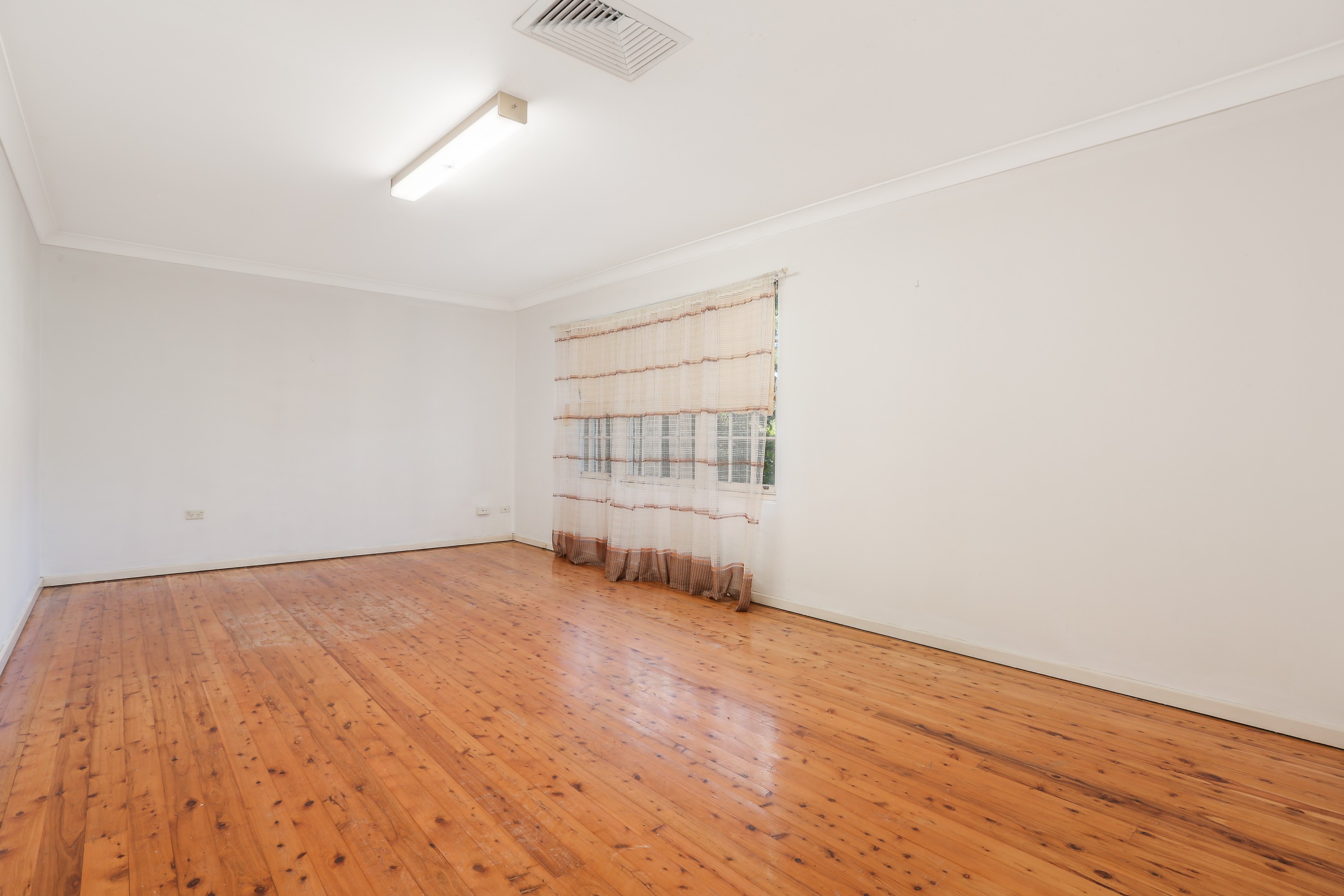 19 Glanmire Road, Baulkham Hills, NSW 2153