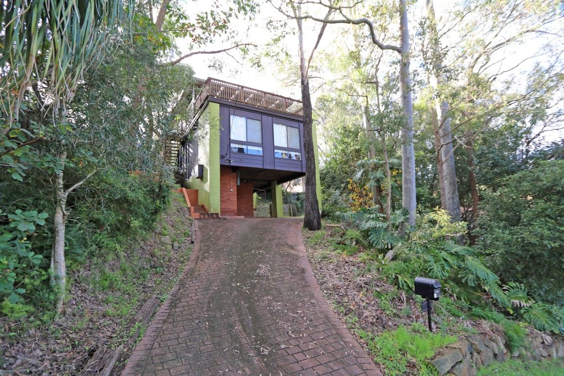9 Hasluck Drive, Watanobbi, NSW 2259