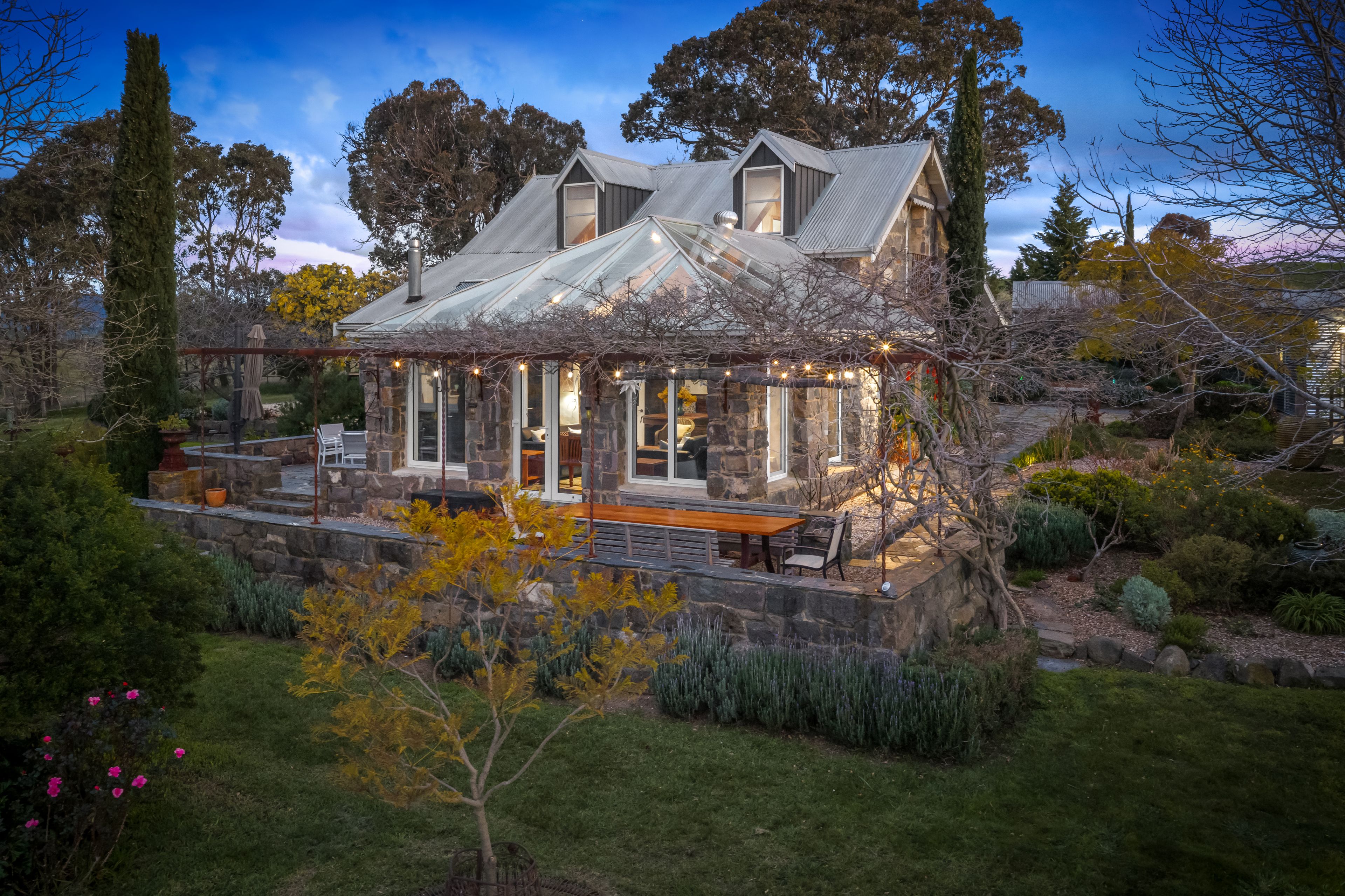 33 Clokes Lane — photo 4 of 30