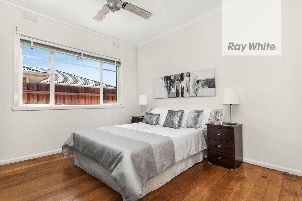 21 Golf Links Road, Glenroy, VIC 3046