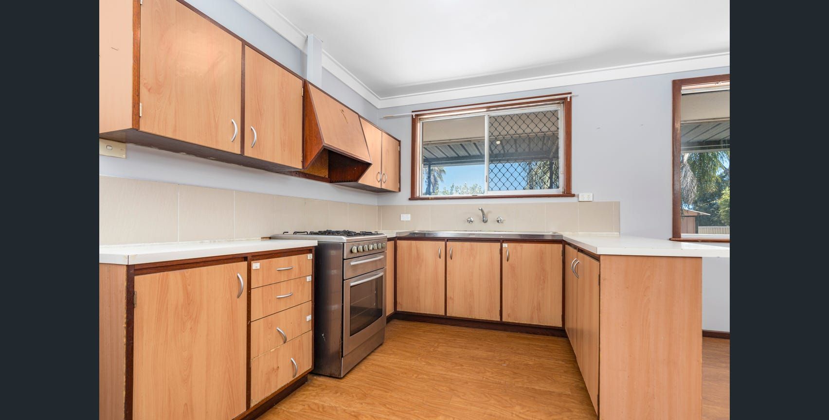 53 Drew Street — photo 6 of 11