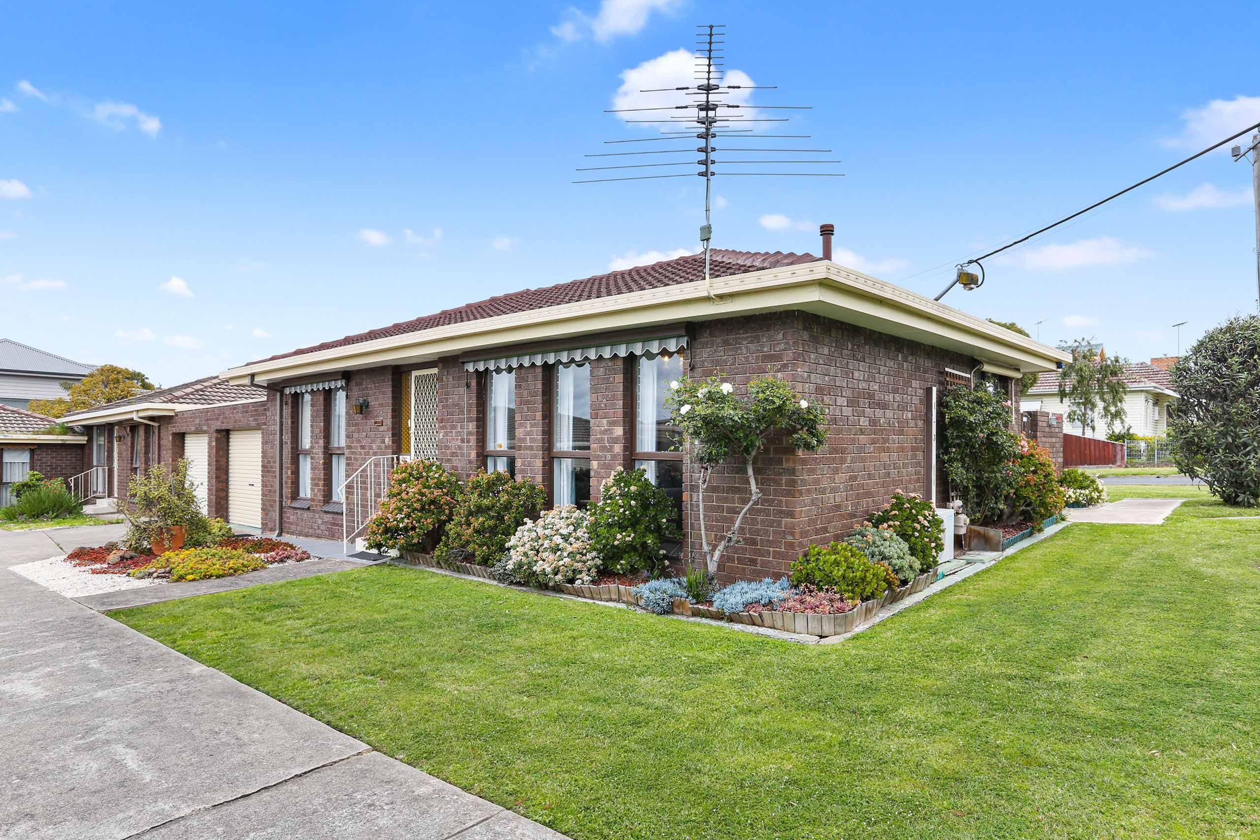 1/3 Davis Street, Belmont, VIC 3216