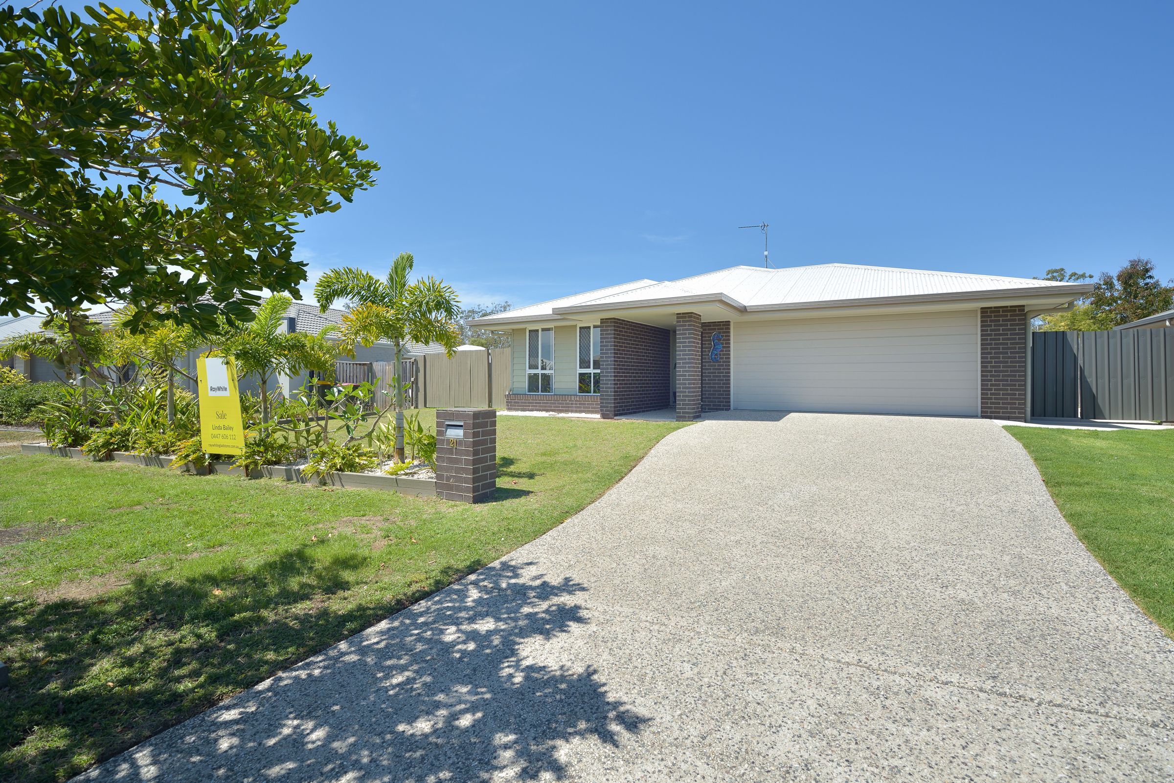 21 Winpara Drive, Kirkwood, QLD 4680