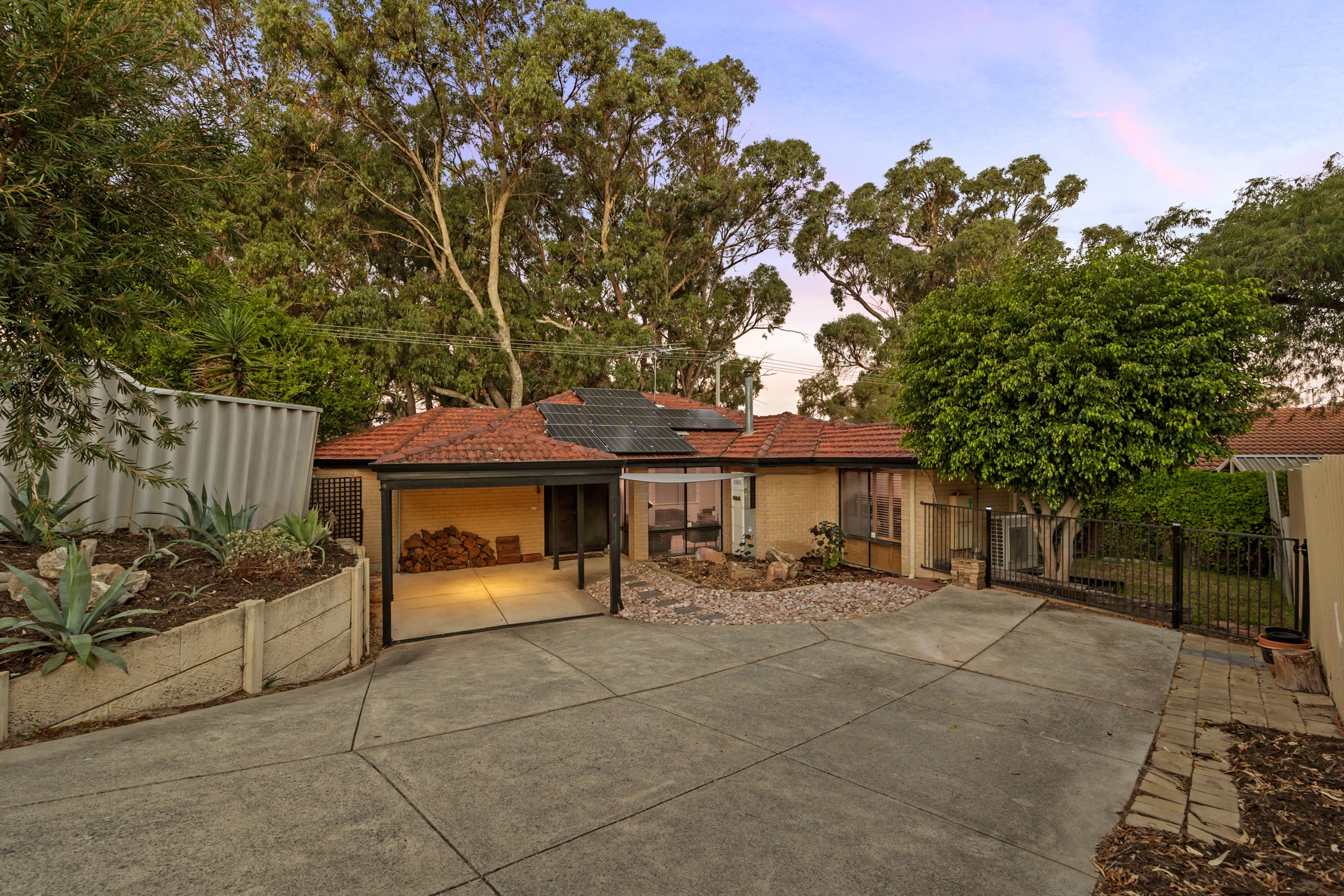 27B Madana Place, Craigie, WA 6025