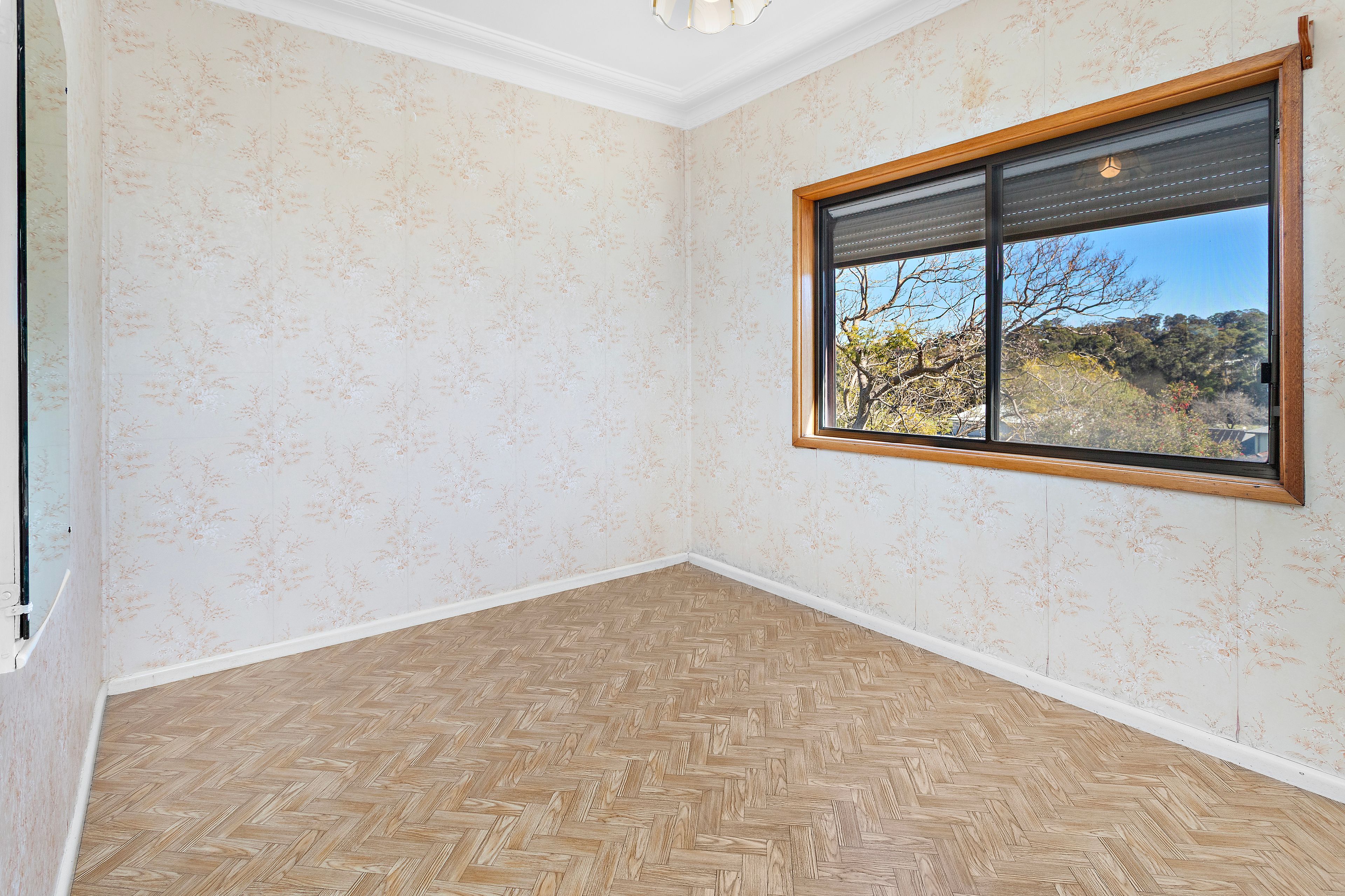13 Lexburn Avenue — photo 9 of 12
