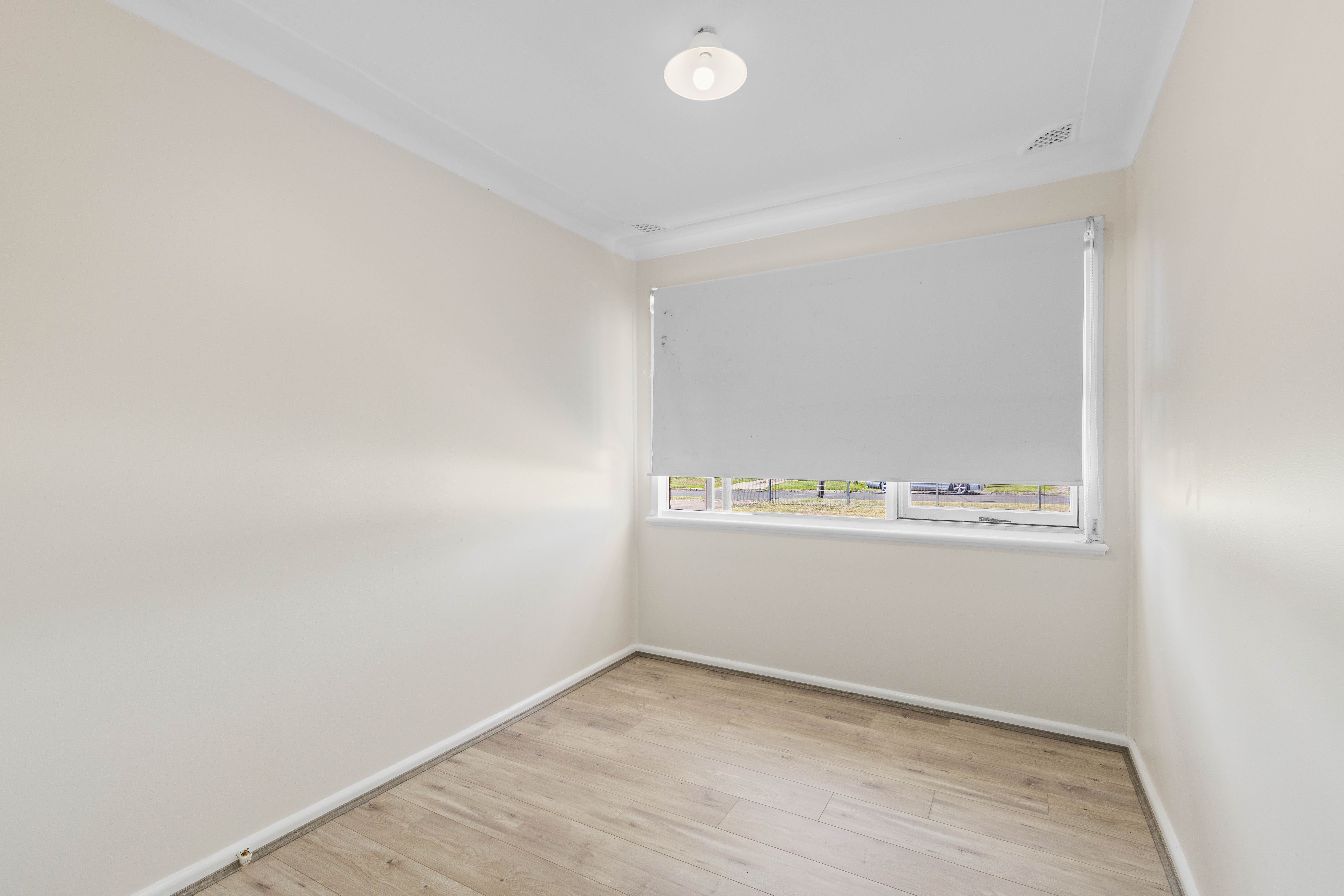 27 Woodview Road, Oxley Park, NSW