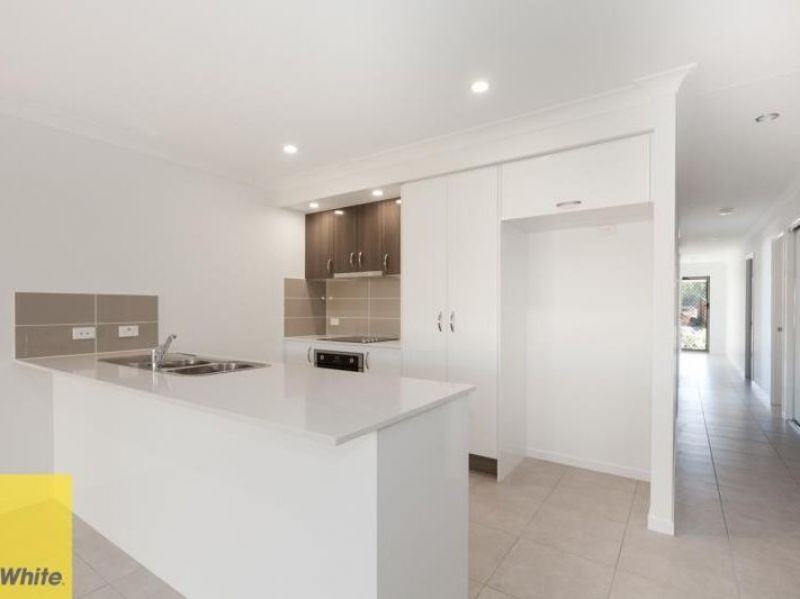 9A Arburry Cresent, Brassall, QLD 4305