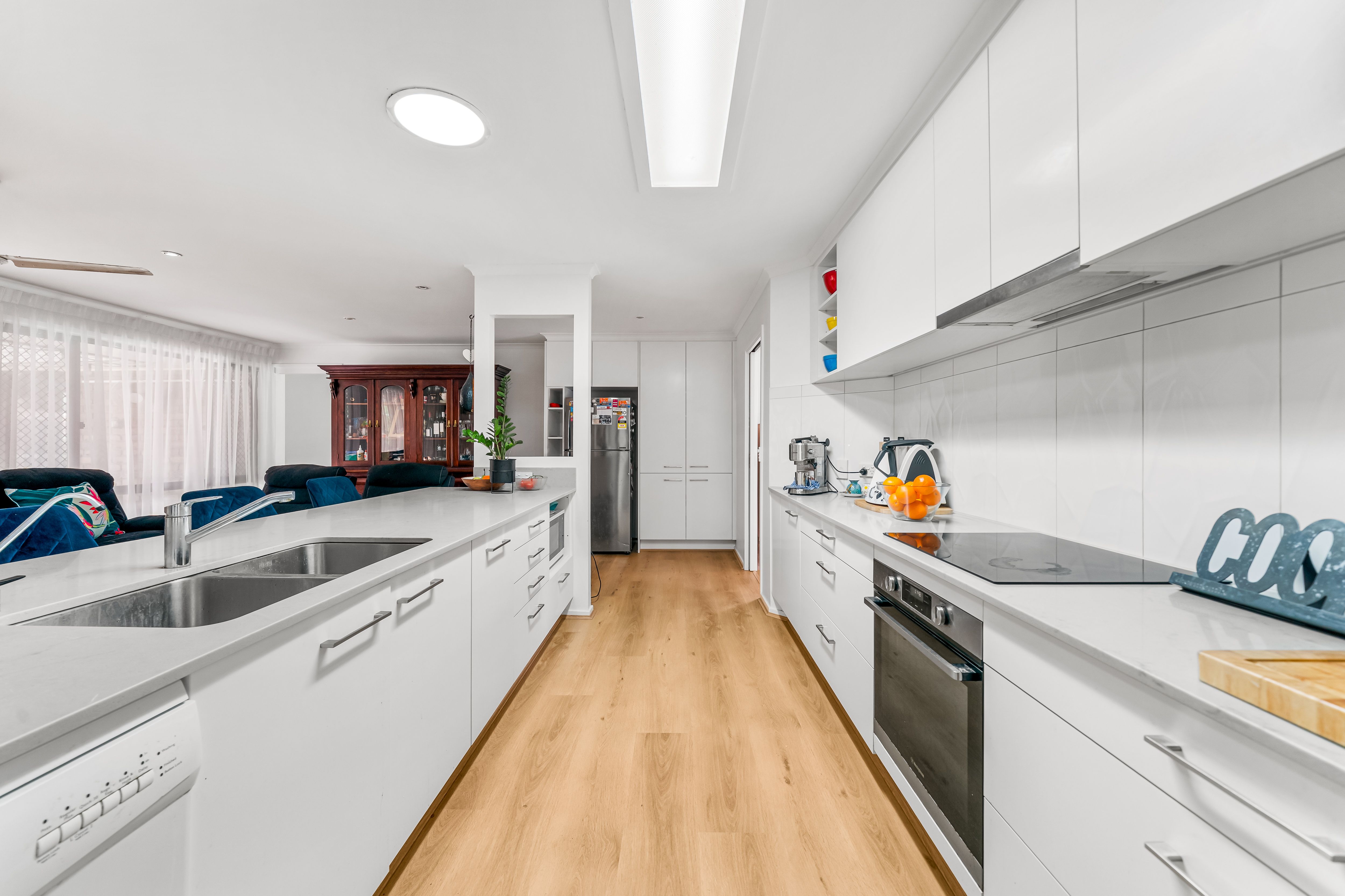 23 Kolan Street — photo 3 of 28
