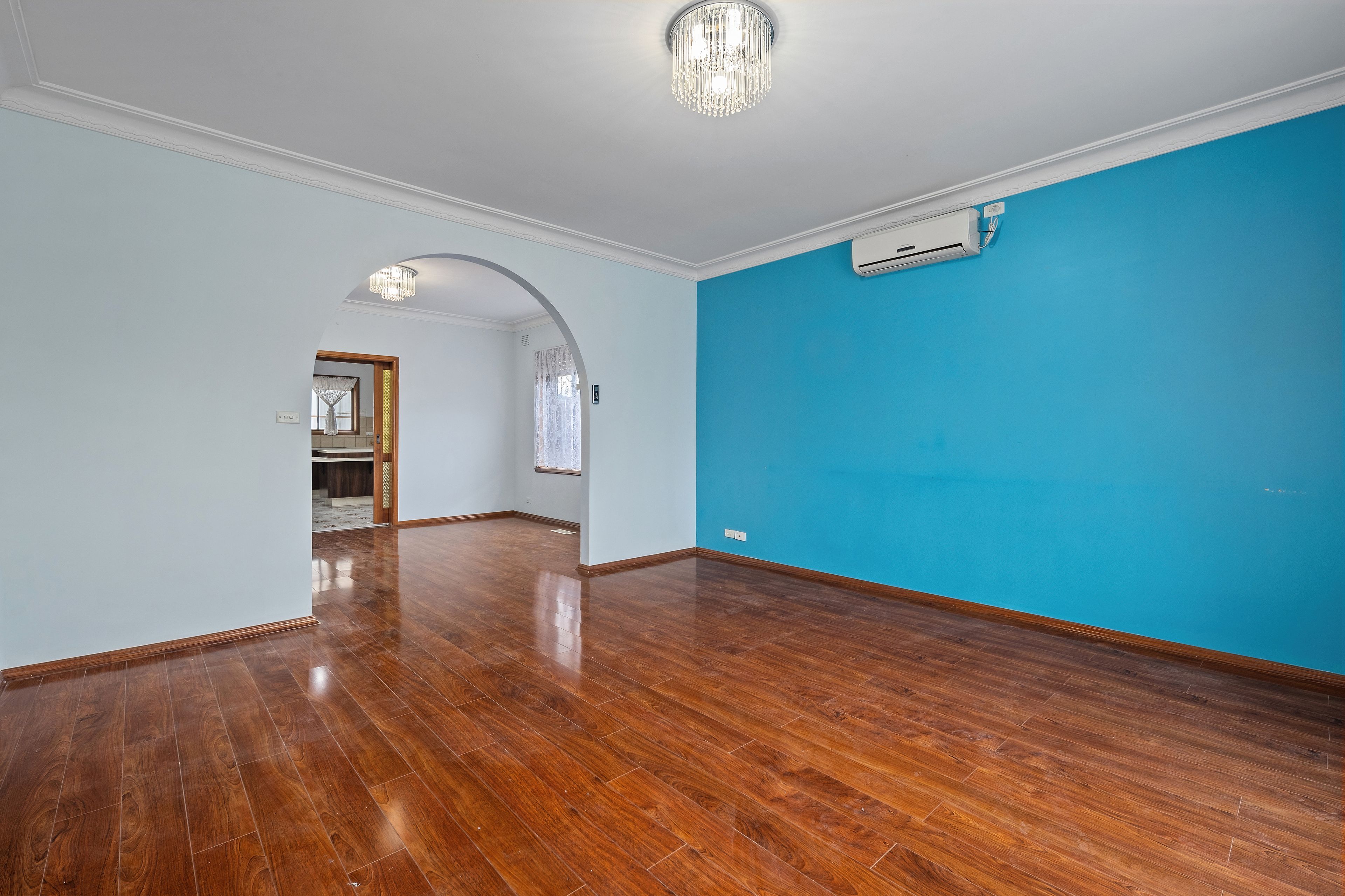 9 Alvarado Avenue, Thomastown, VIC 3074