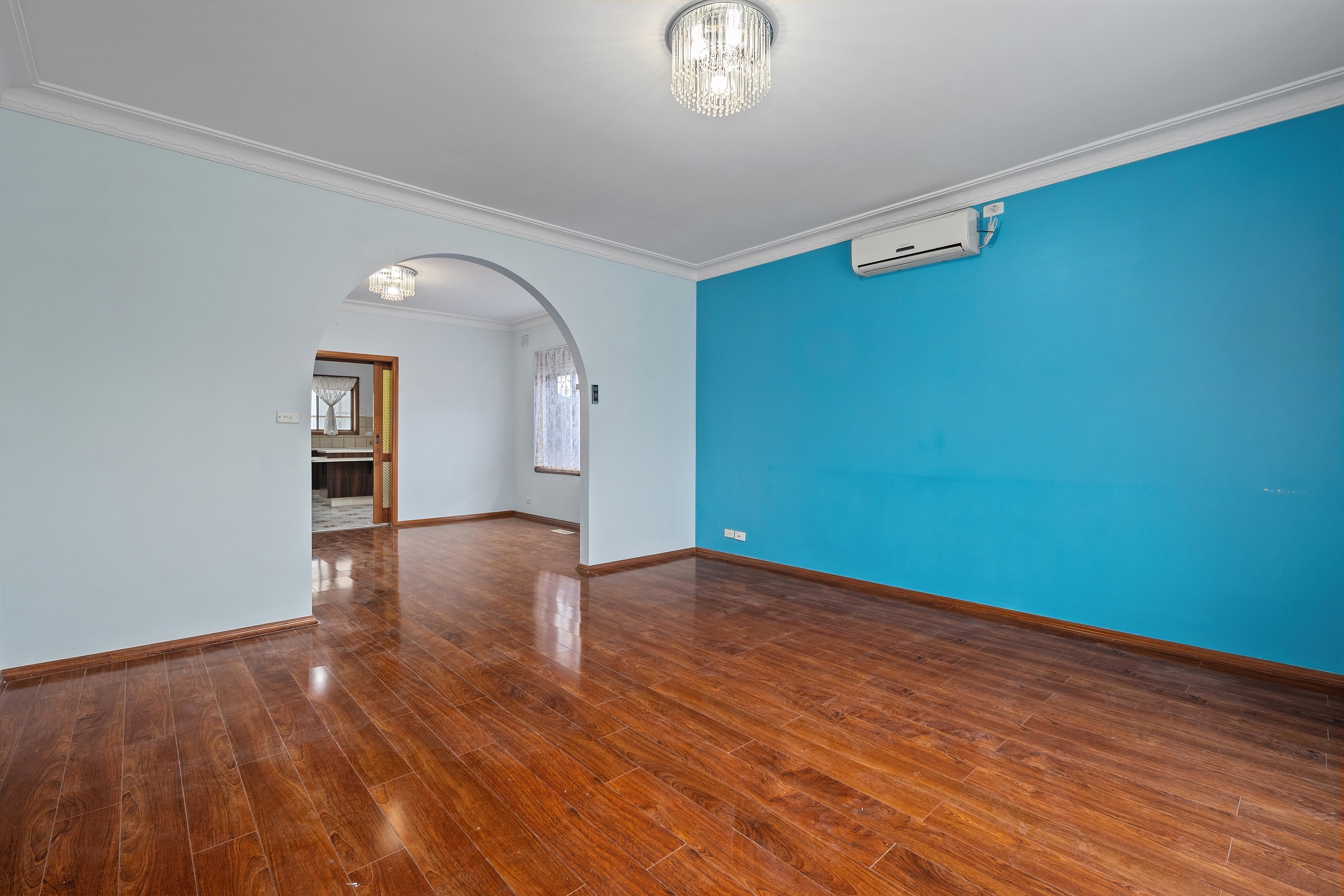 9 Alvarado Avenue, Thomastown, VIC 3074