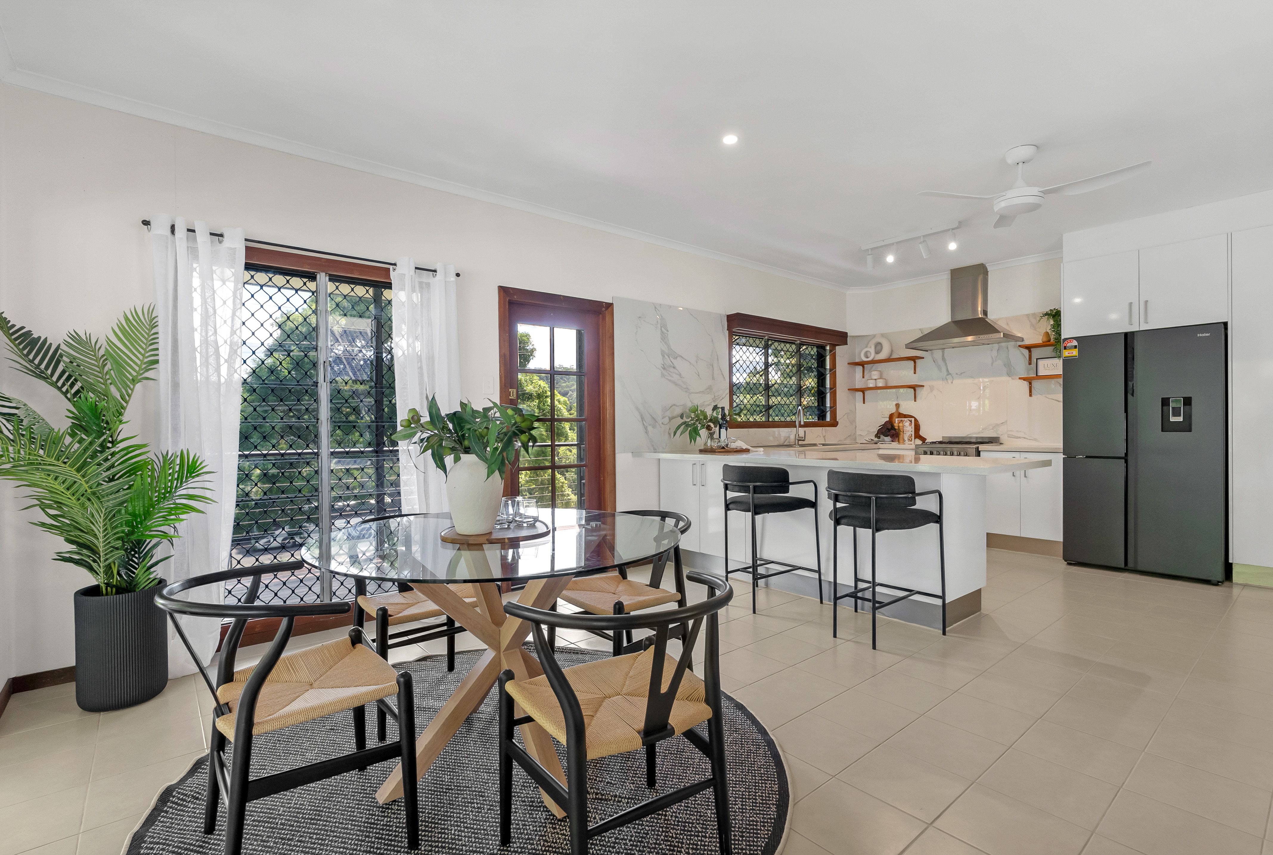 19 Meeroo Street — photo 8 of 17