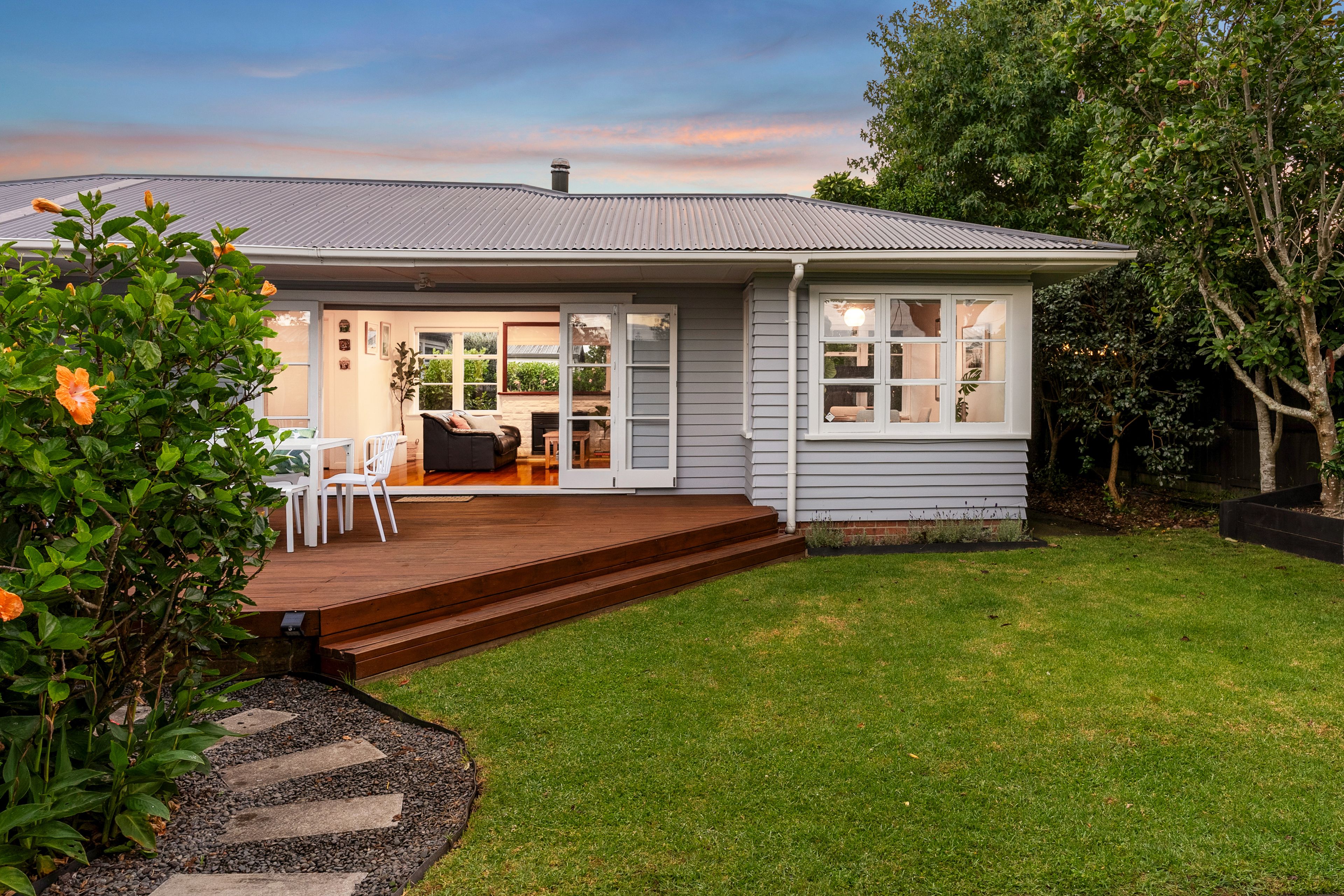 1A Rixon Place, Te Atatu Peninsula, Waitakere City