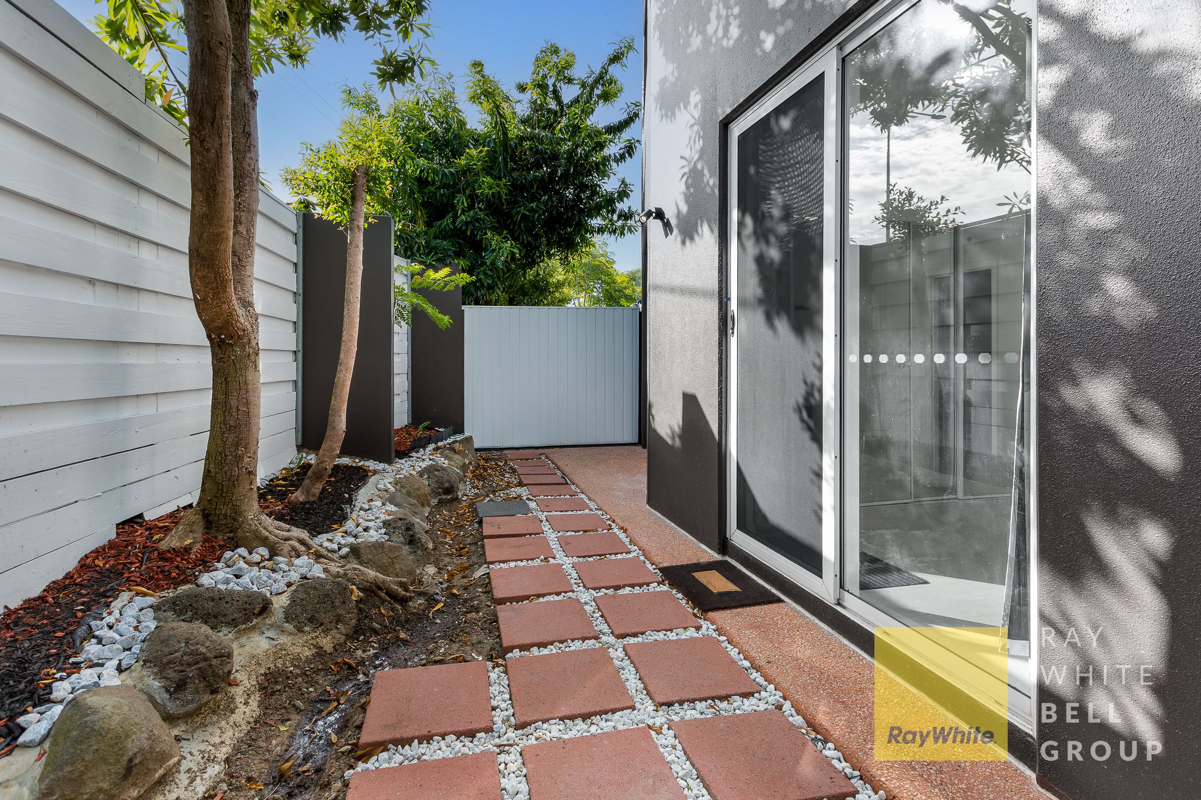 7/6-10 Rose Street — photo 18 of 19