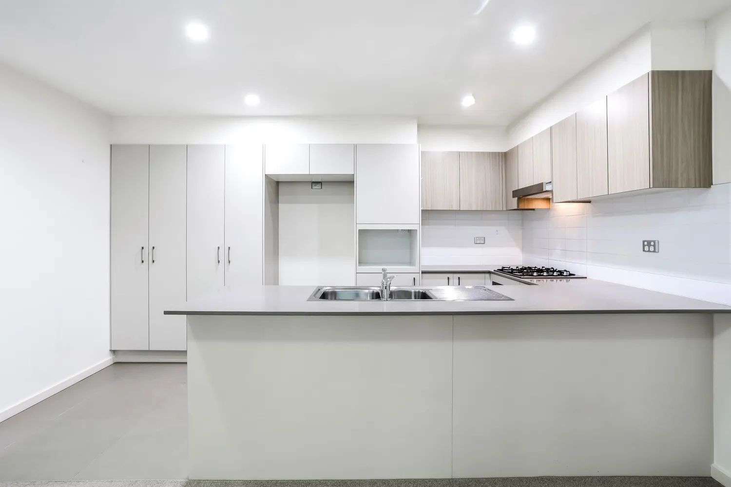 D302/48-56 Derby Street, Kingswood, NSW 2747