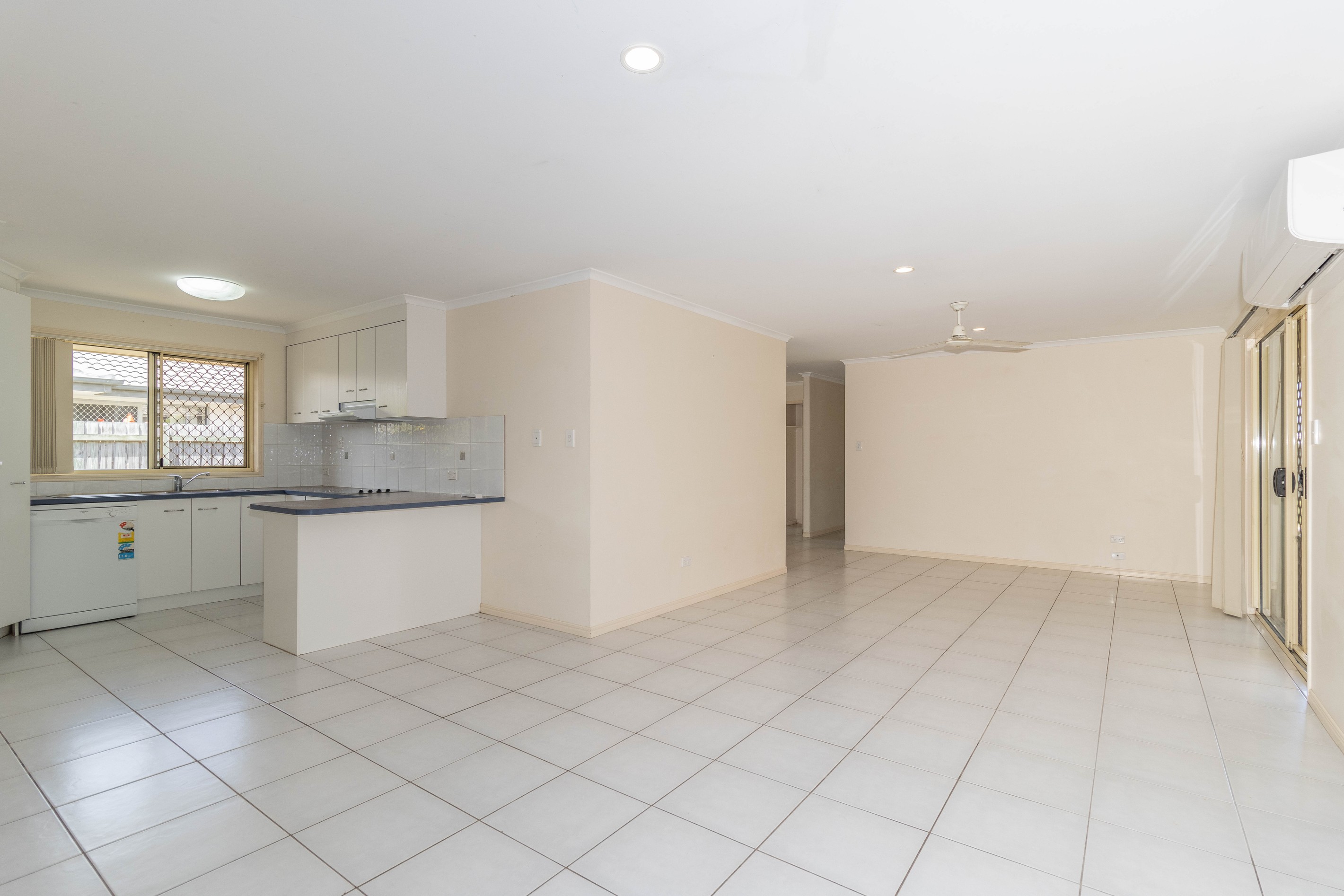 13 Earl St Vincent Circuit, Eli Waters, QLD 4655