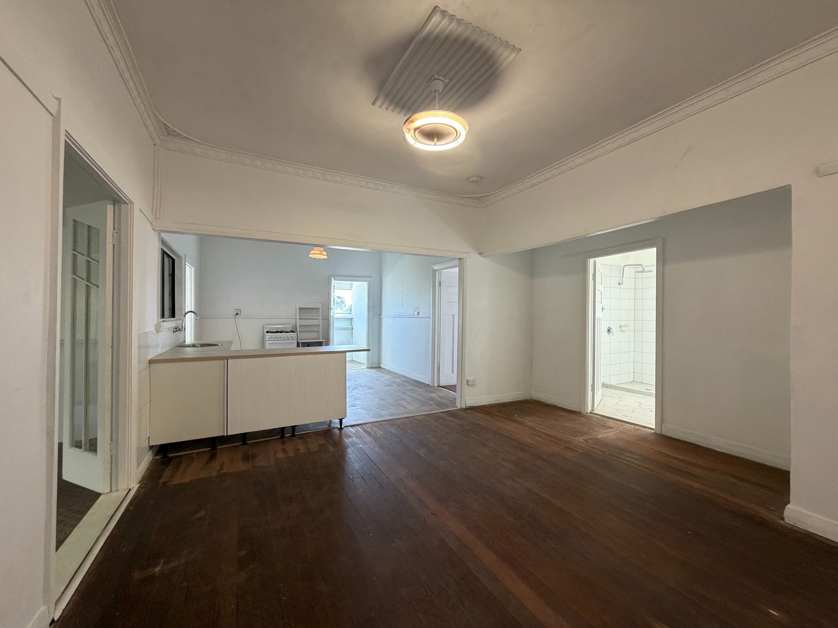 37 Ainsworth Street — photo 3 of 16