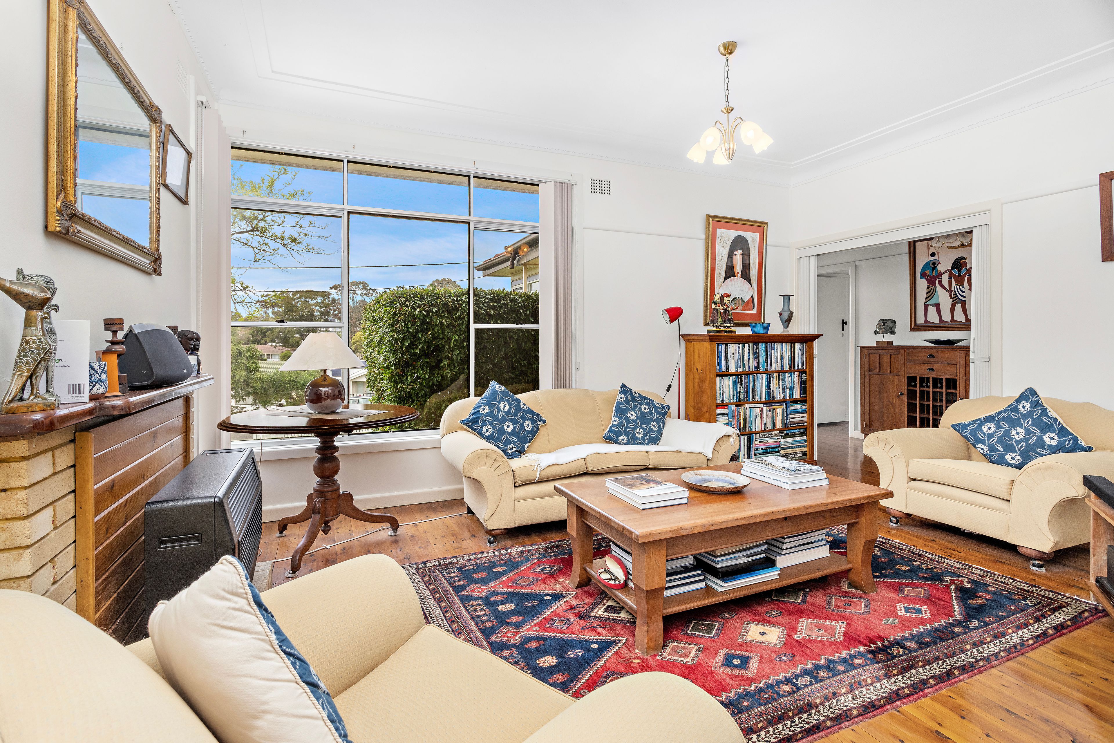 16 Chapman Street — photo 3 of 11