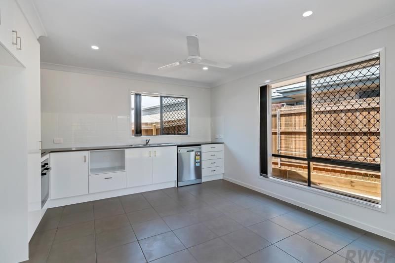 111 Buxton Avenue, Yarrabilba, QLD 4207