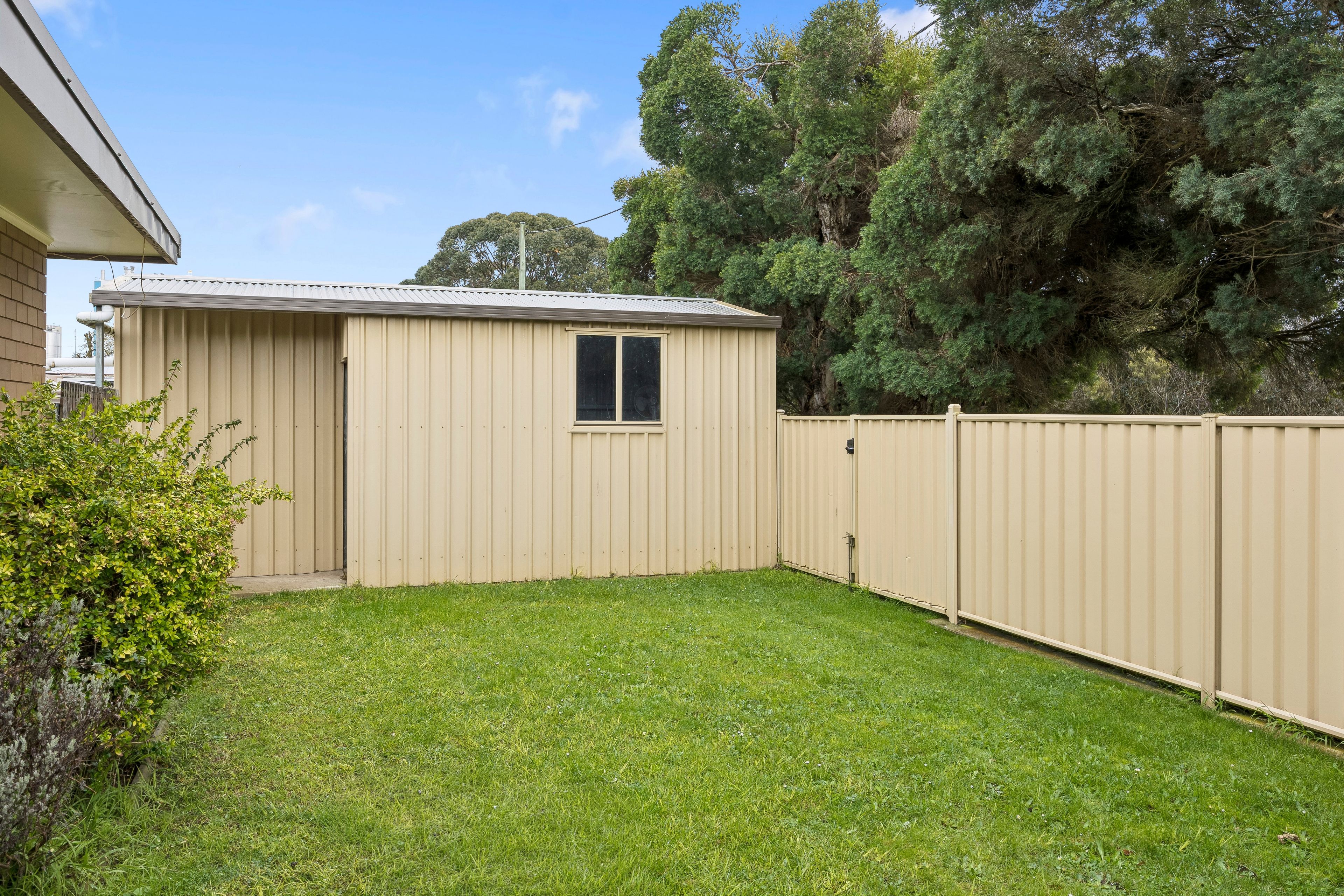 1/11 McKenzie Street — photo 12 of 13