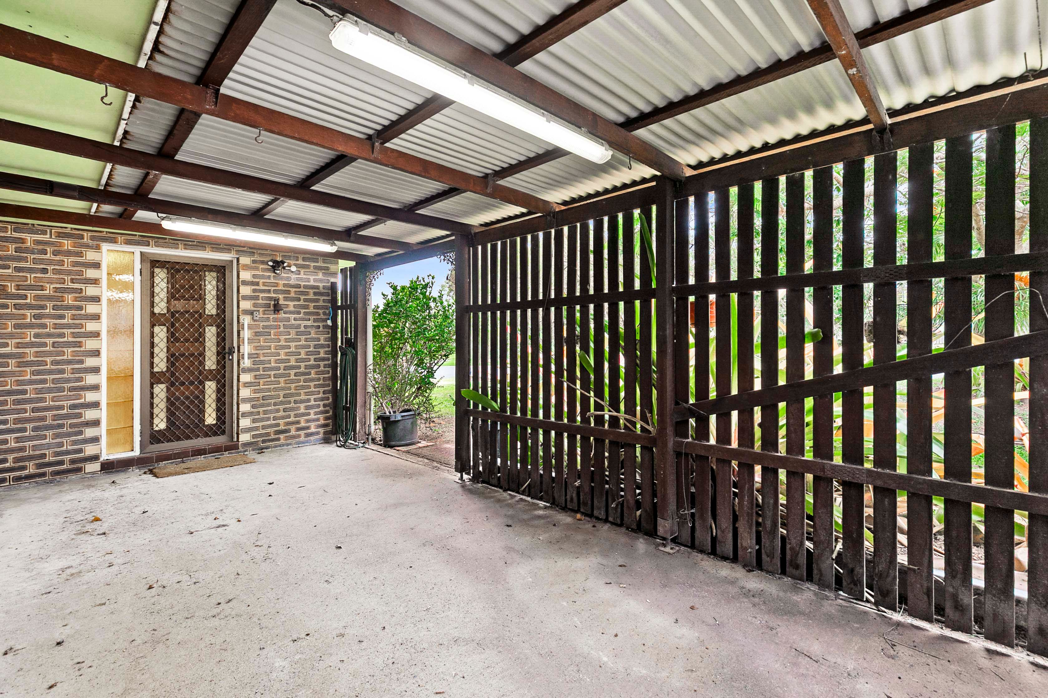 89 Hammond Street, Urangan, QLD 4655