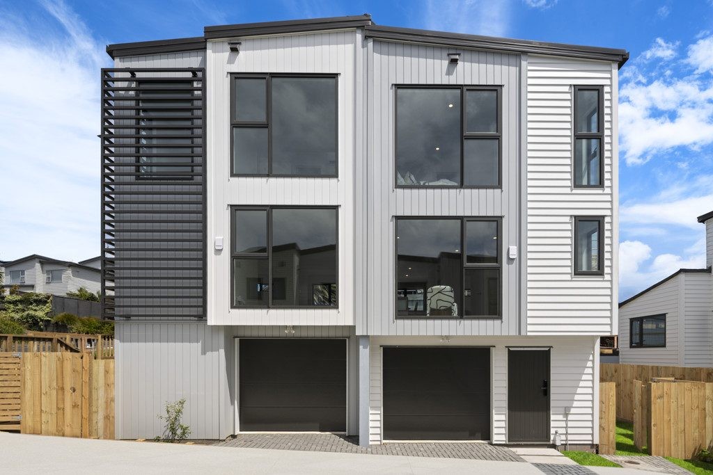 4/1088 Beach Road, Torbay, North Shore City