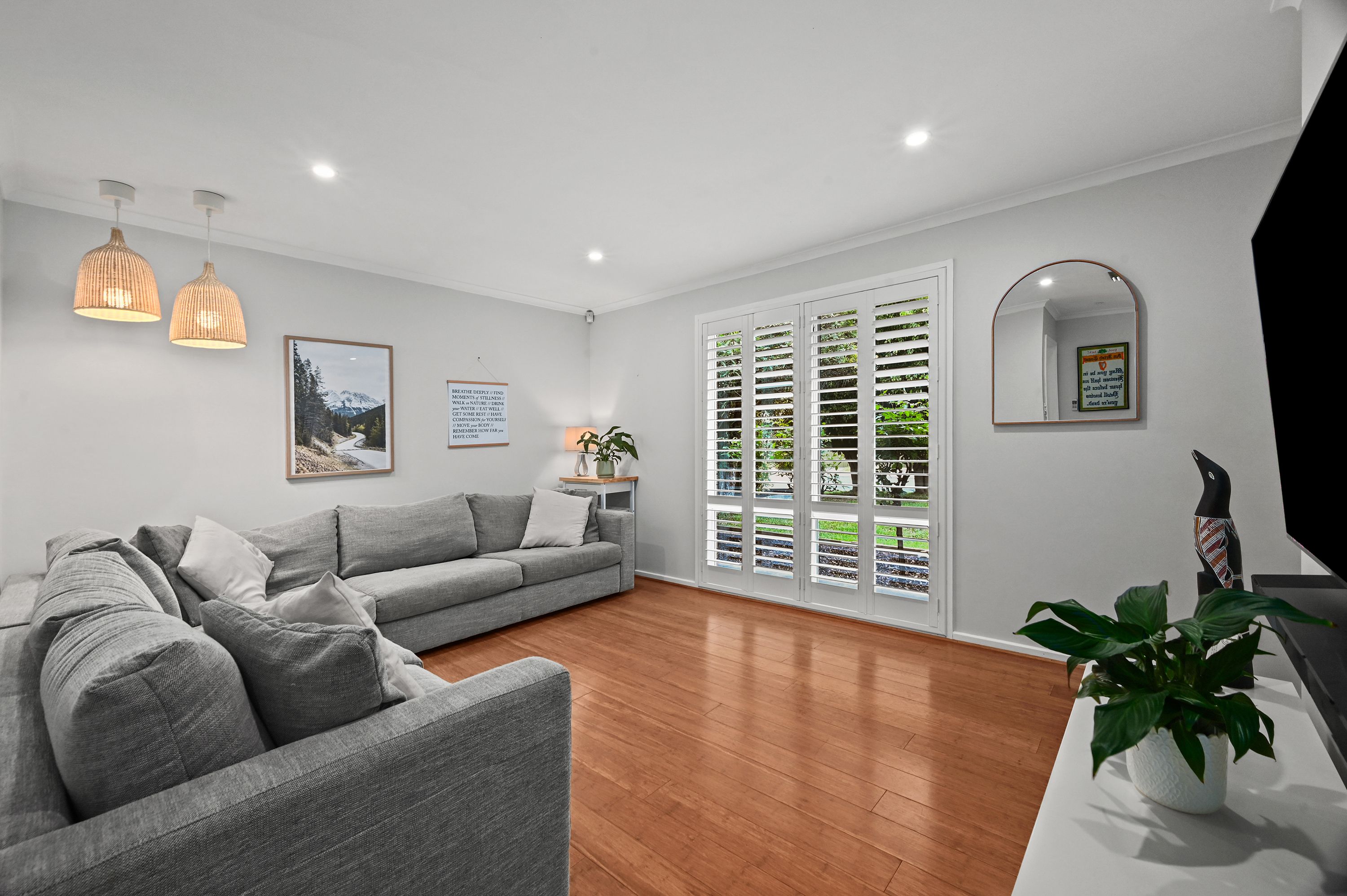 2 Jena Close — photo 3 of 25